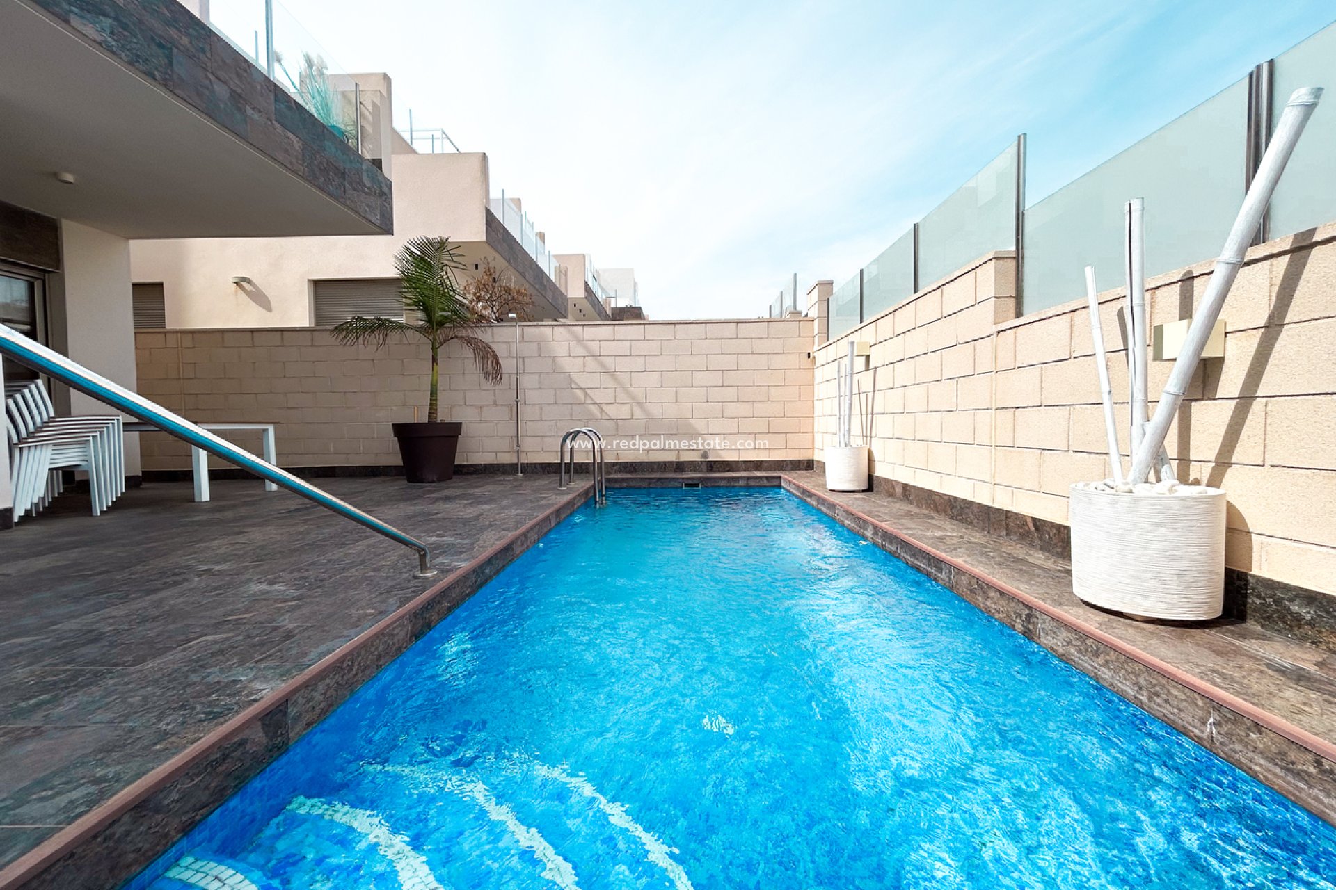Resale - Villa -
Orihuela Costa - Villamartín