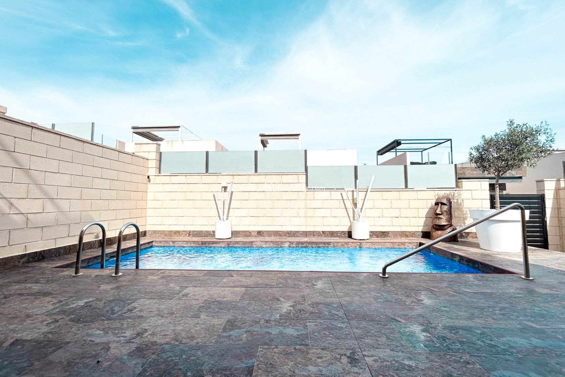 Resale - Villa -
Orihuela Costa - Villamartín