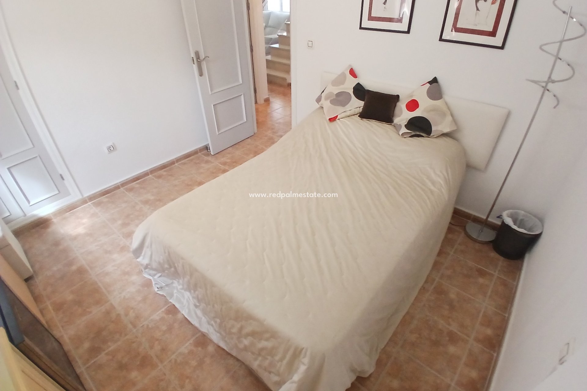 Resale - Villa -
Orihuela Costa - Villamartín