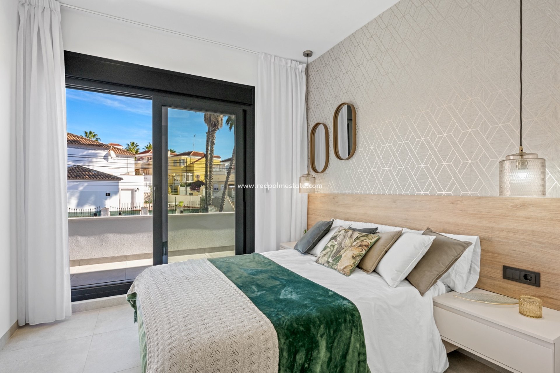 Resale - Villa -
Orihuela Costa - Villamartín