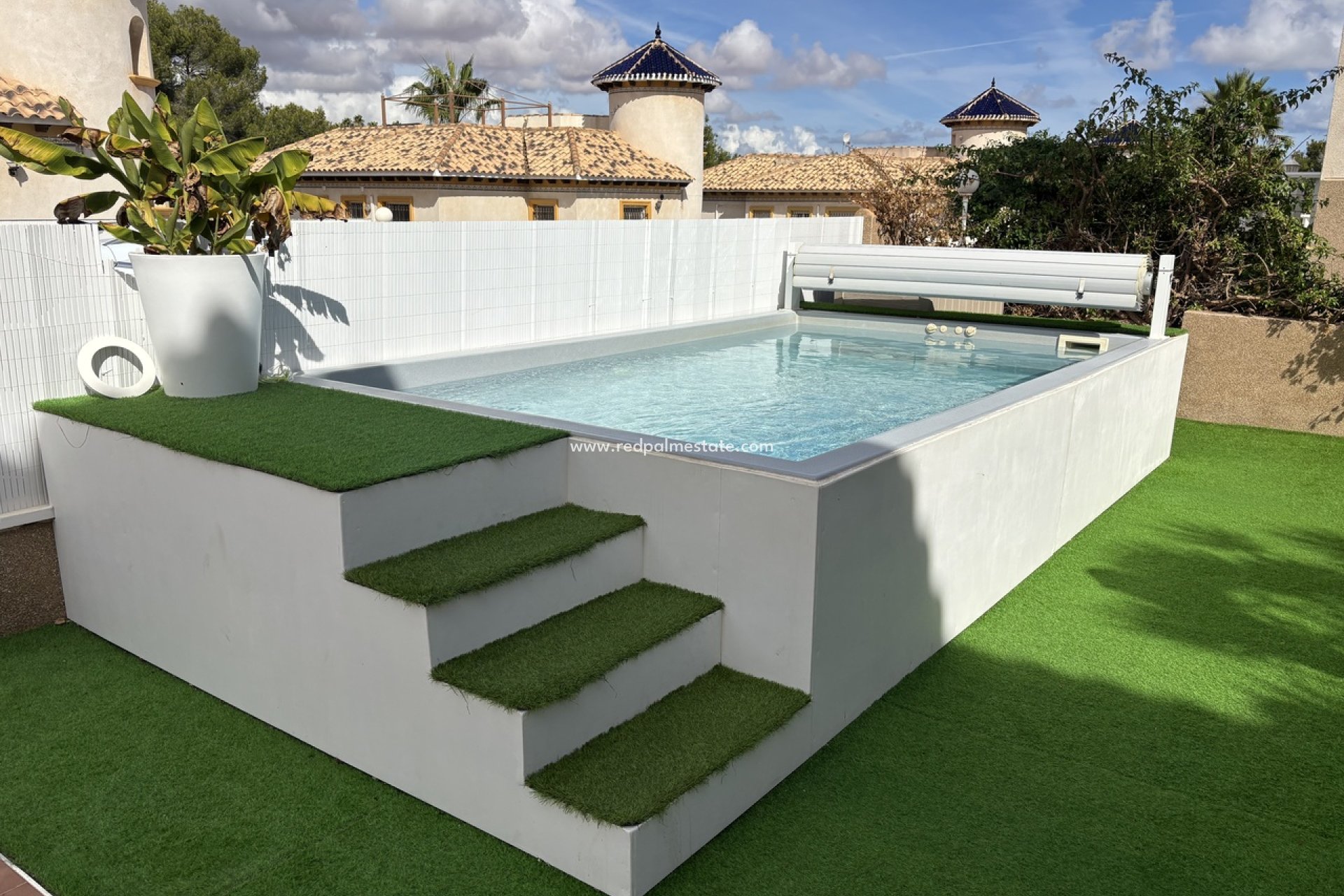 Resale - Villa -
Orihuela Costa - Villamartín