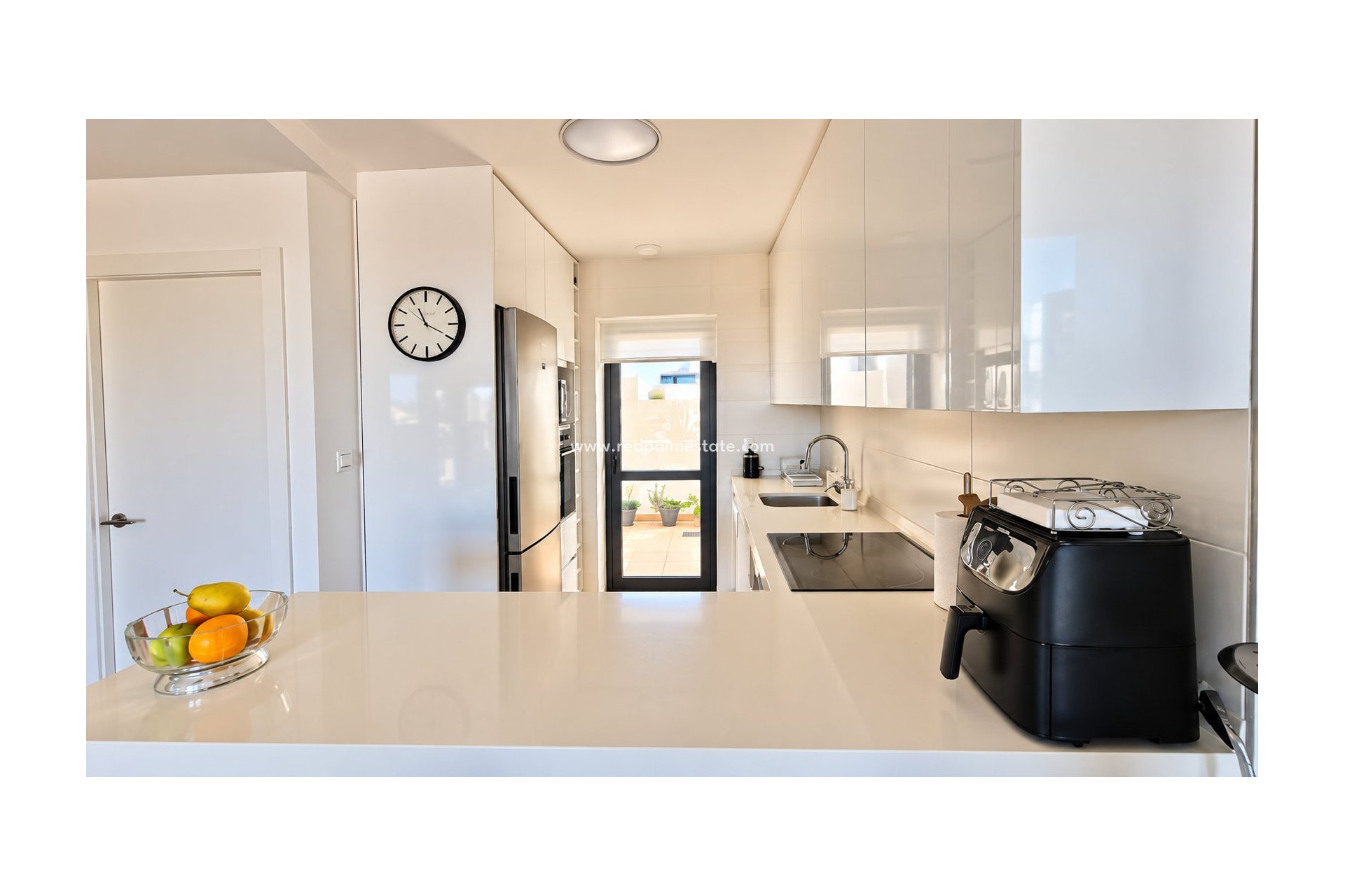 Resale - Villa -
Orihuela Costa - Villamartín