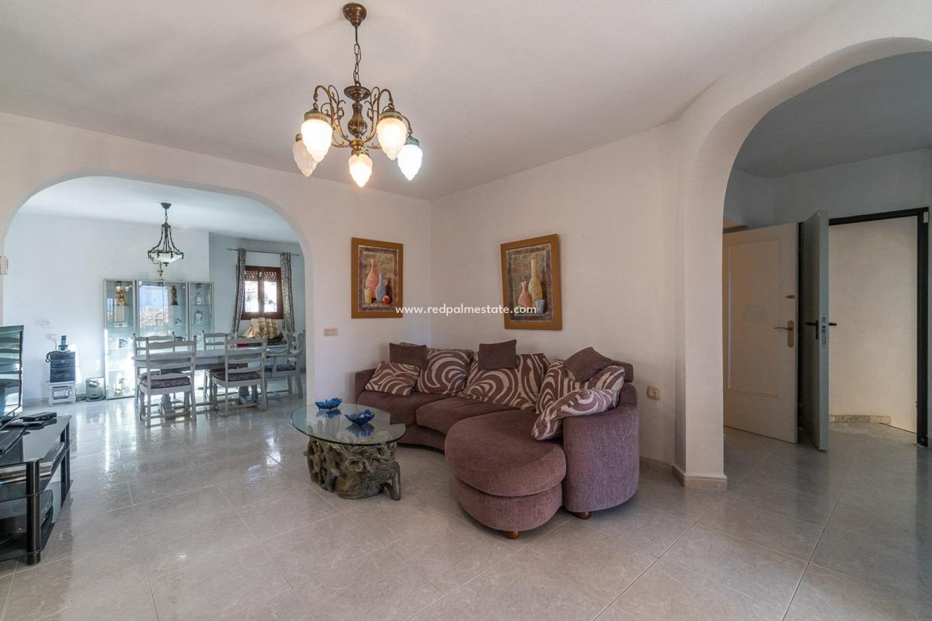 Resale - Villa -
Orihuela Costa - Villamartín