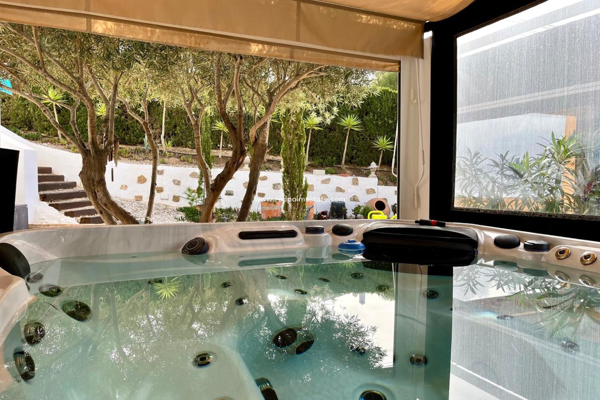 Resale - Villa -
Orihuela Costa - Villamartín