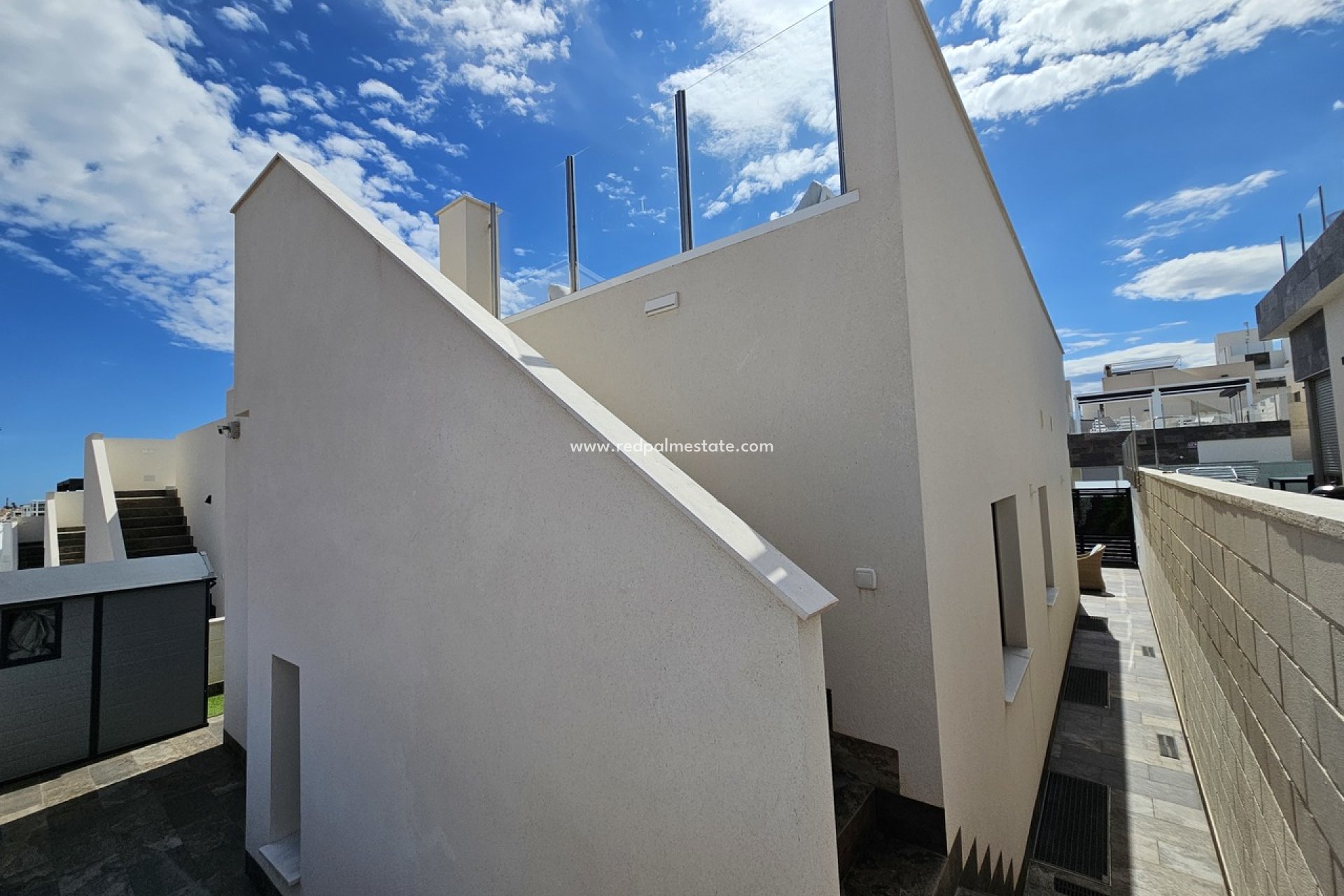 Resale - Villa -
Orihuela Costa - Villamartín