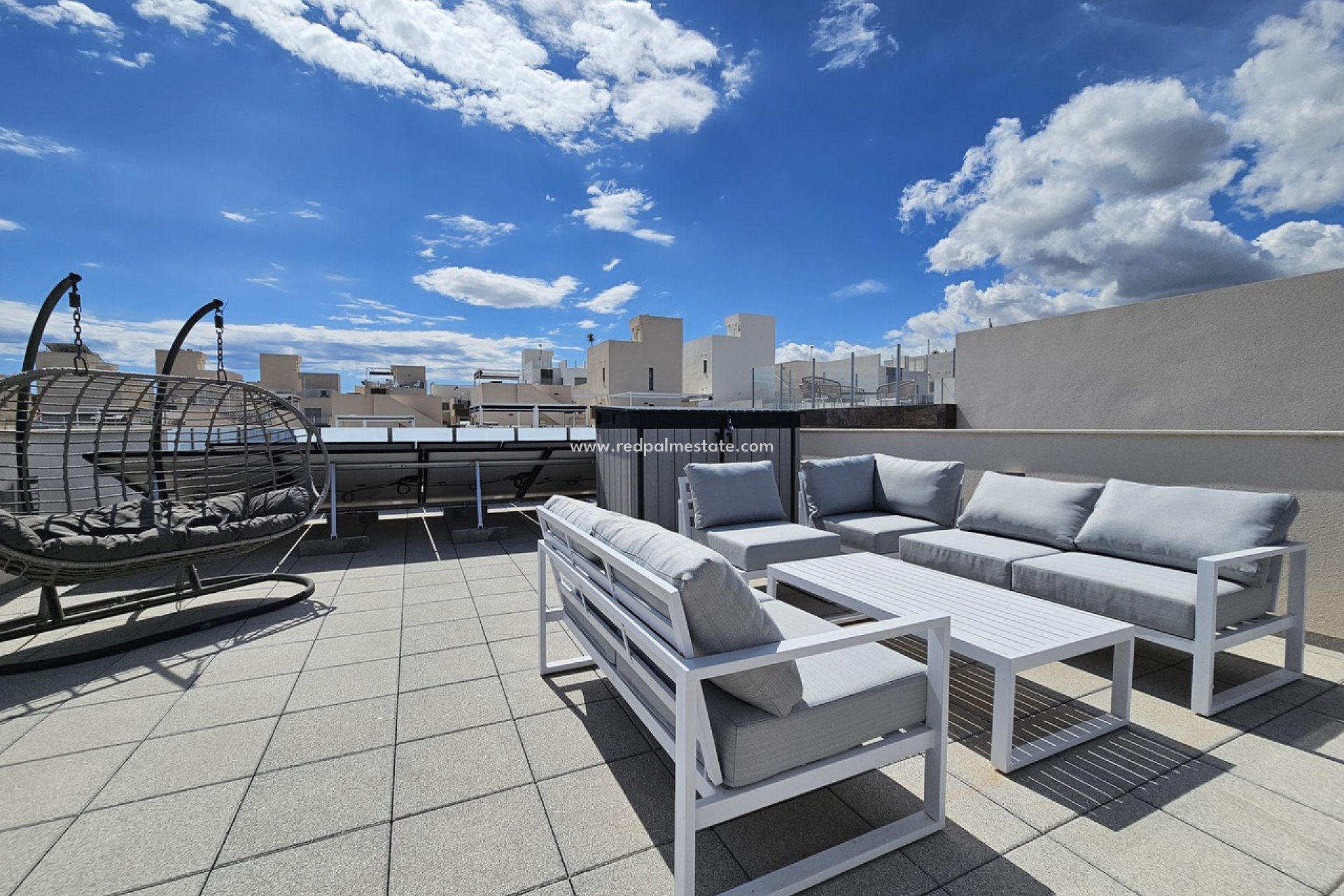 Resale - Villa -
Orihuela Costa - Villamartín