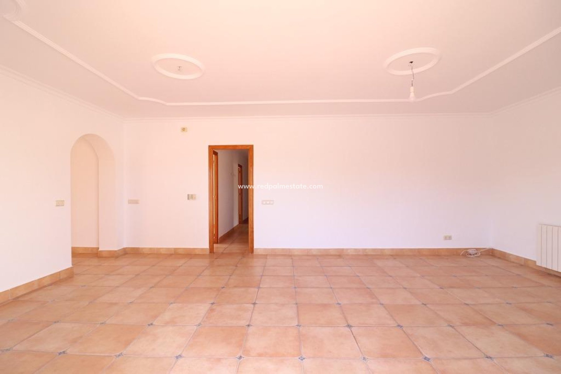Resale - Villa -
Orihuela Costa - Villamartín