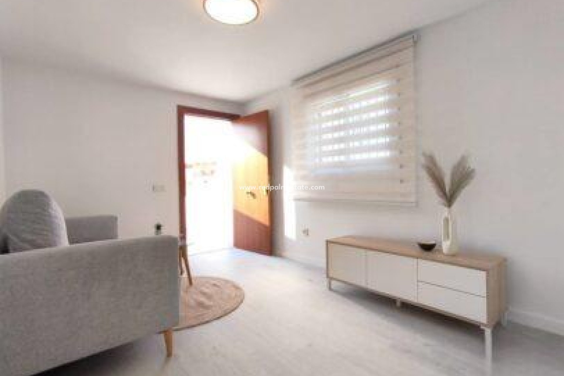 Resale - Villa -
Orihuela Costa - Villamartín