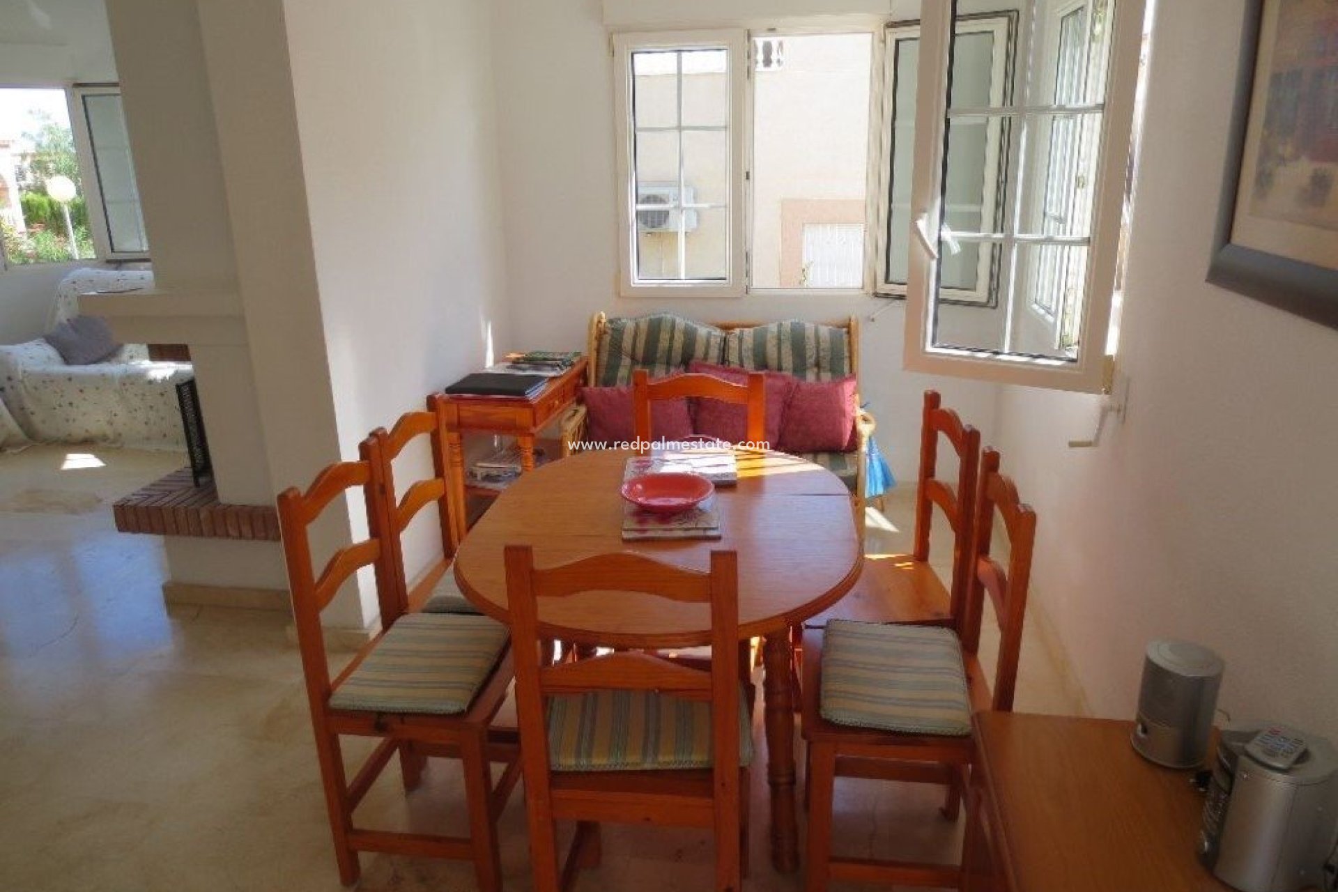 Resale - Villa -
Orihuela Costa - Villamartín