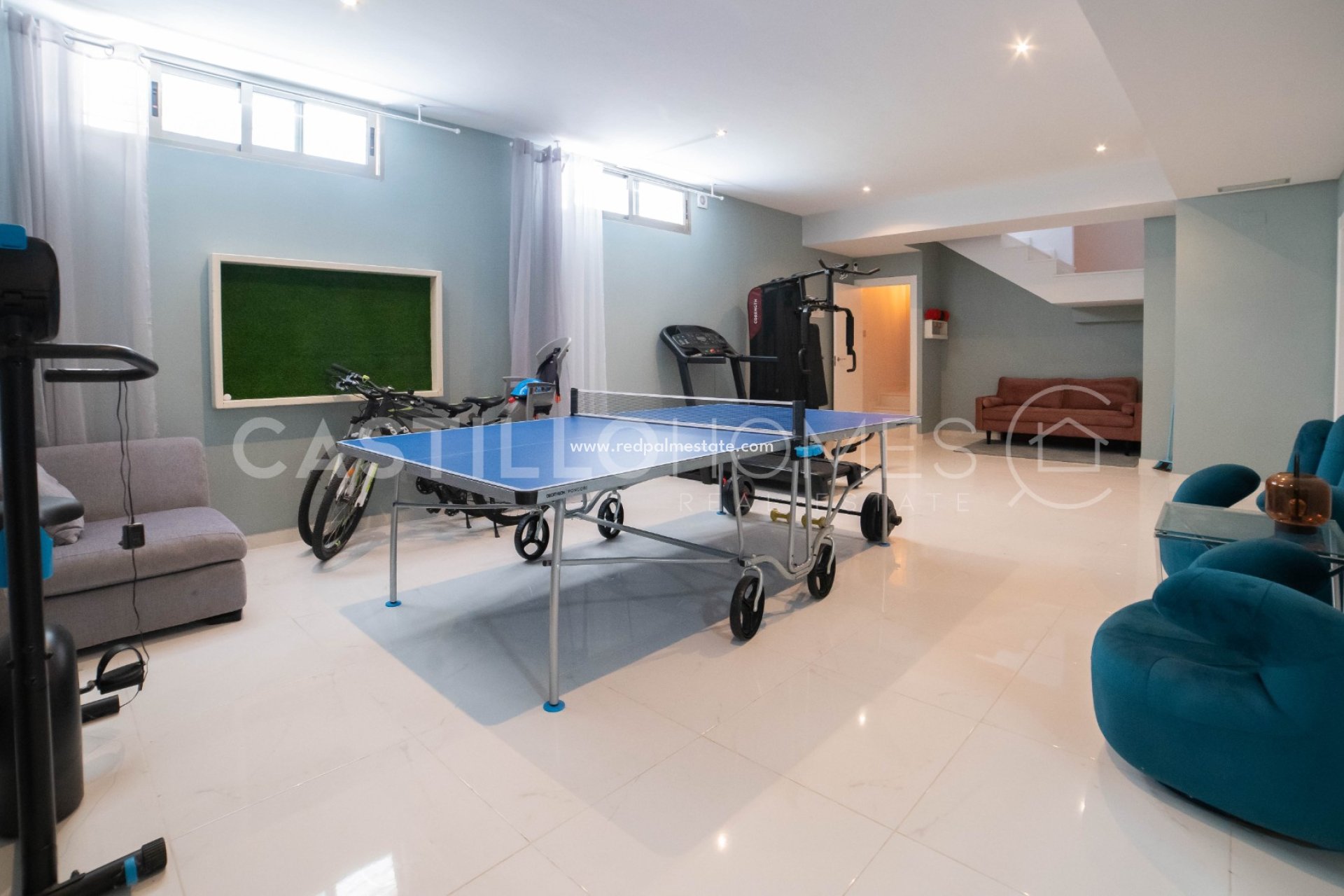 Resale - Villa -
Orihuela Costa - Villamartín