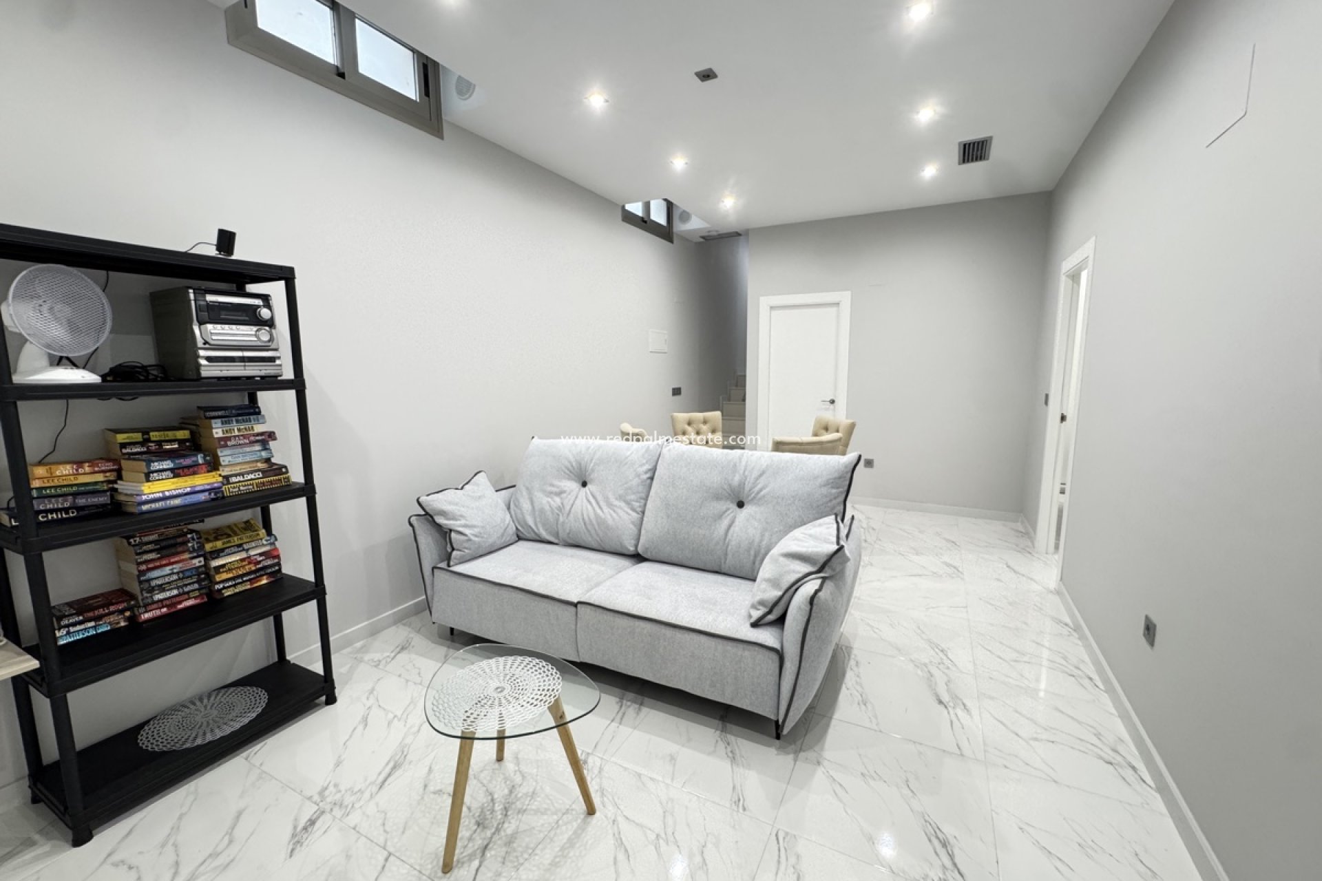 Resale - Villa -
Orihuela Costa - Villamartín