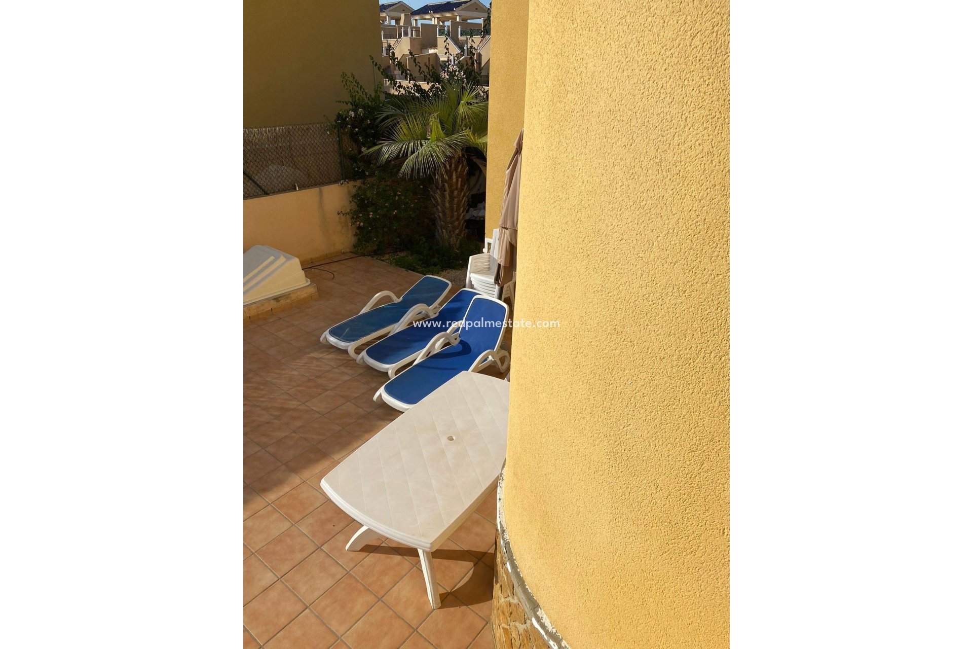 Resale - Villa -
Orihuela Costa - Villamartín