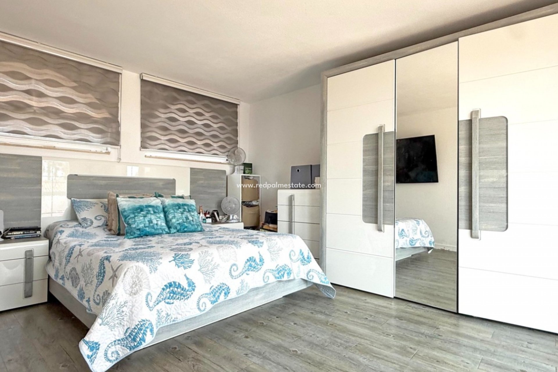 Resale - Villa -
Orihuela Costa - Villamartín