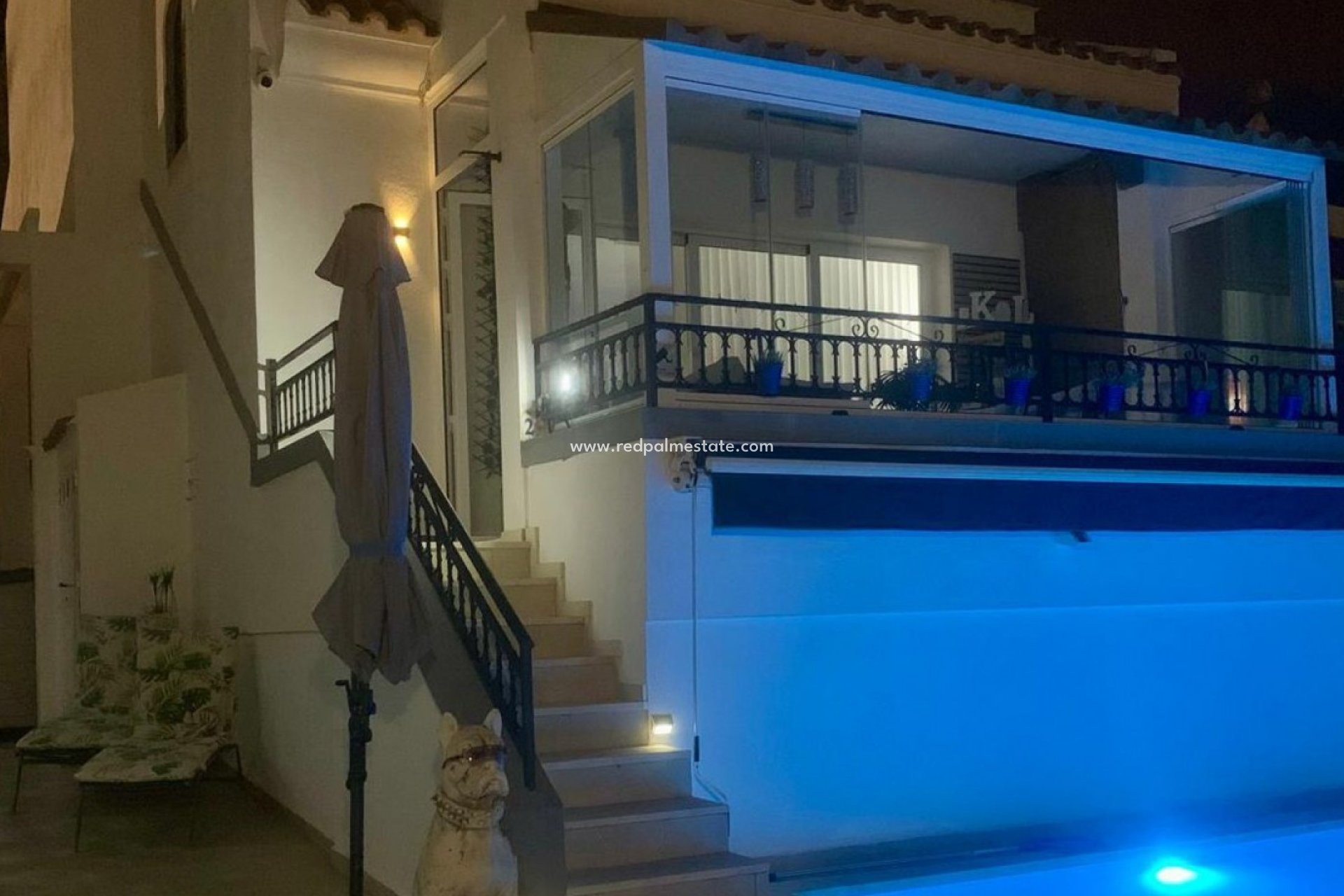 Resale - Villa -
Orihuela Costa - Villamartín