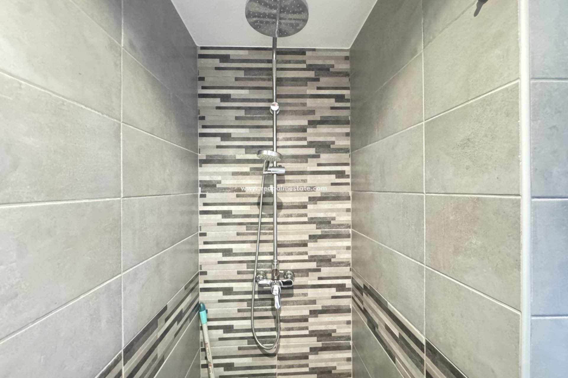 Resale - Villa -
Orihuela Costa - Villamartín