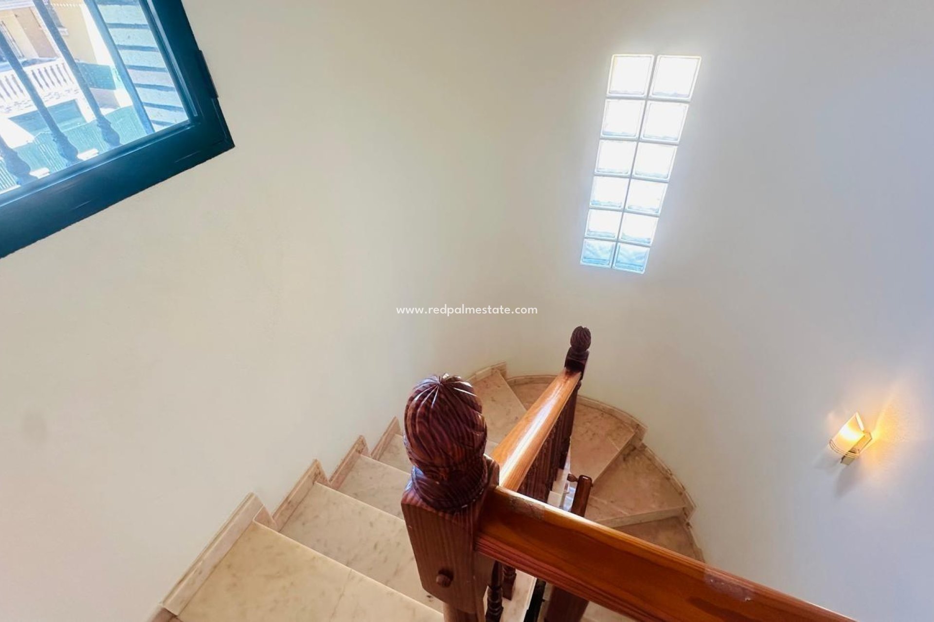 Resale - Villa -
Orihuela Costa - Villamartín