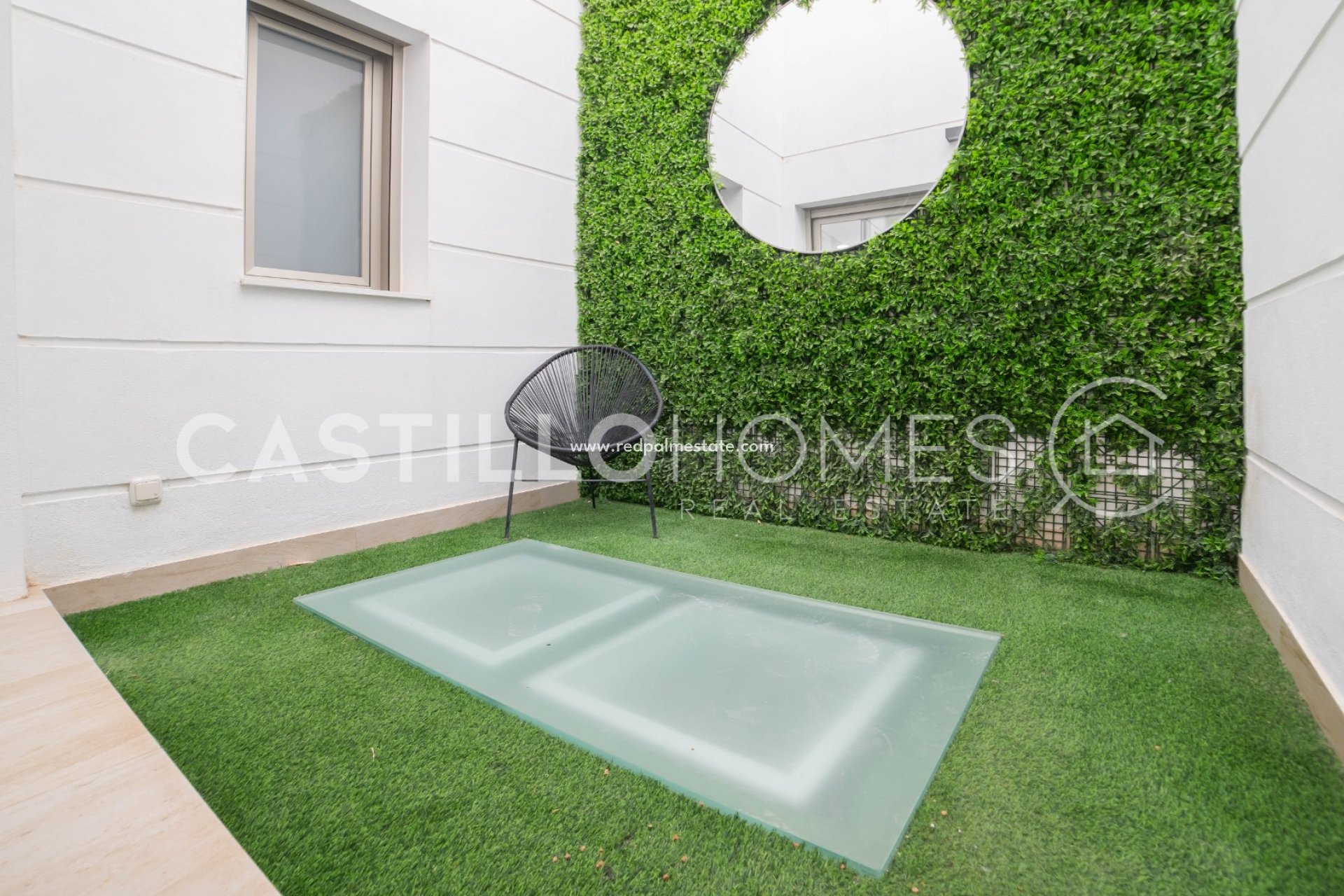 Resale - Villa -
Orihuela Costa - Villamartín