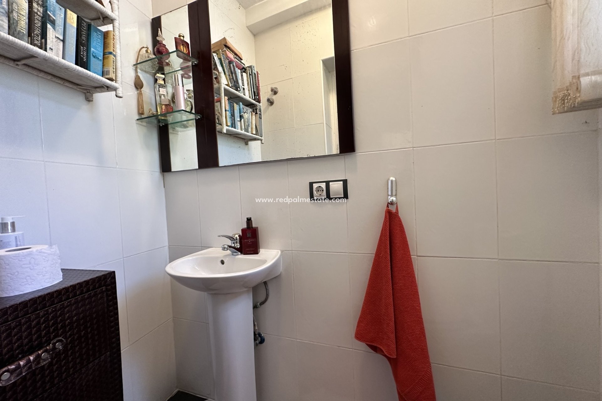 Resale - Villa -
Orihuela Costa - Villamartín