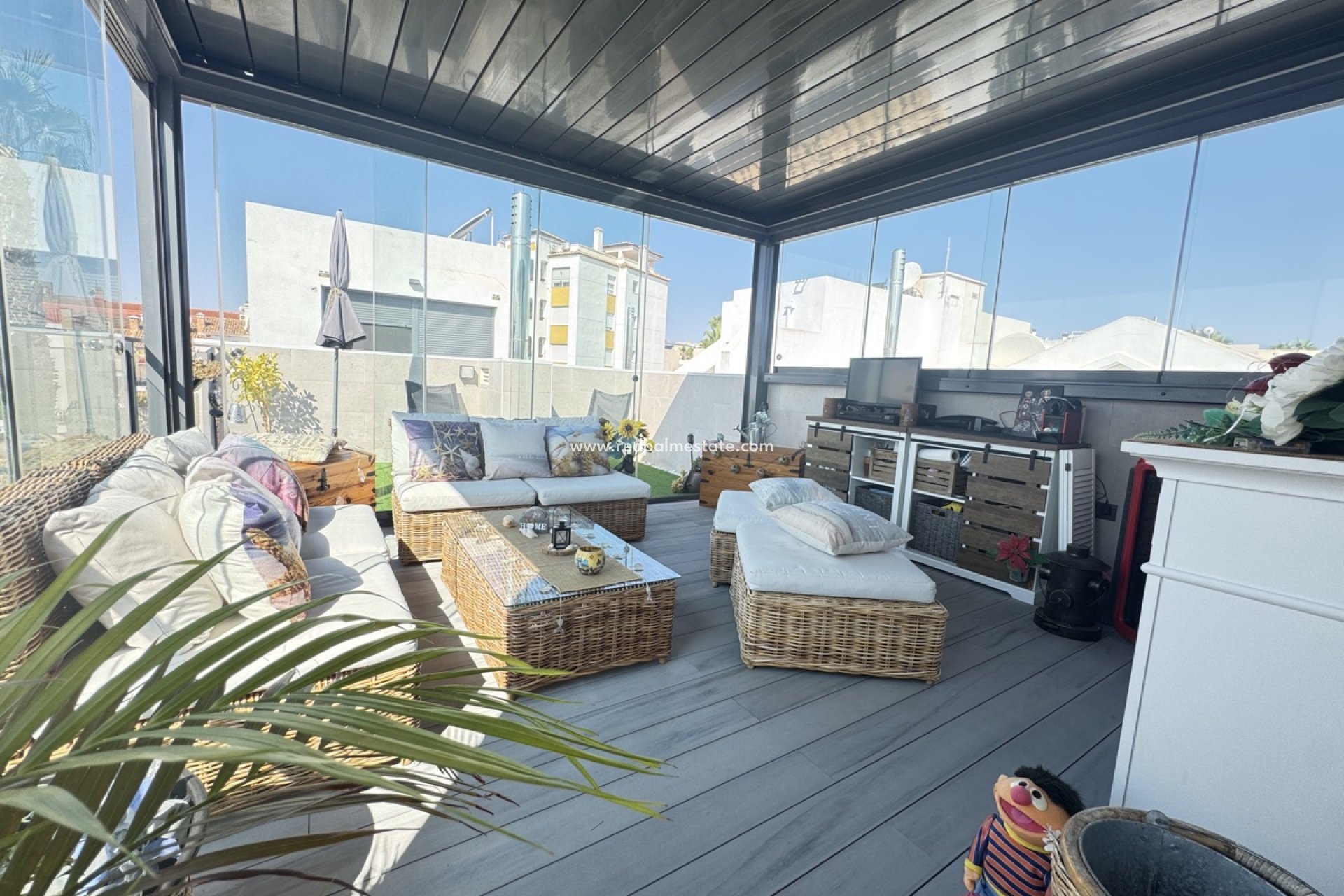 Resale - Villa -
Orihuela Costa - Villamartín