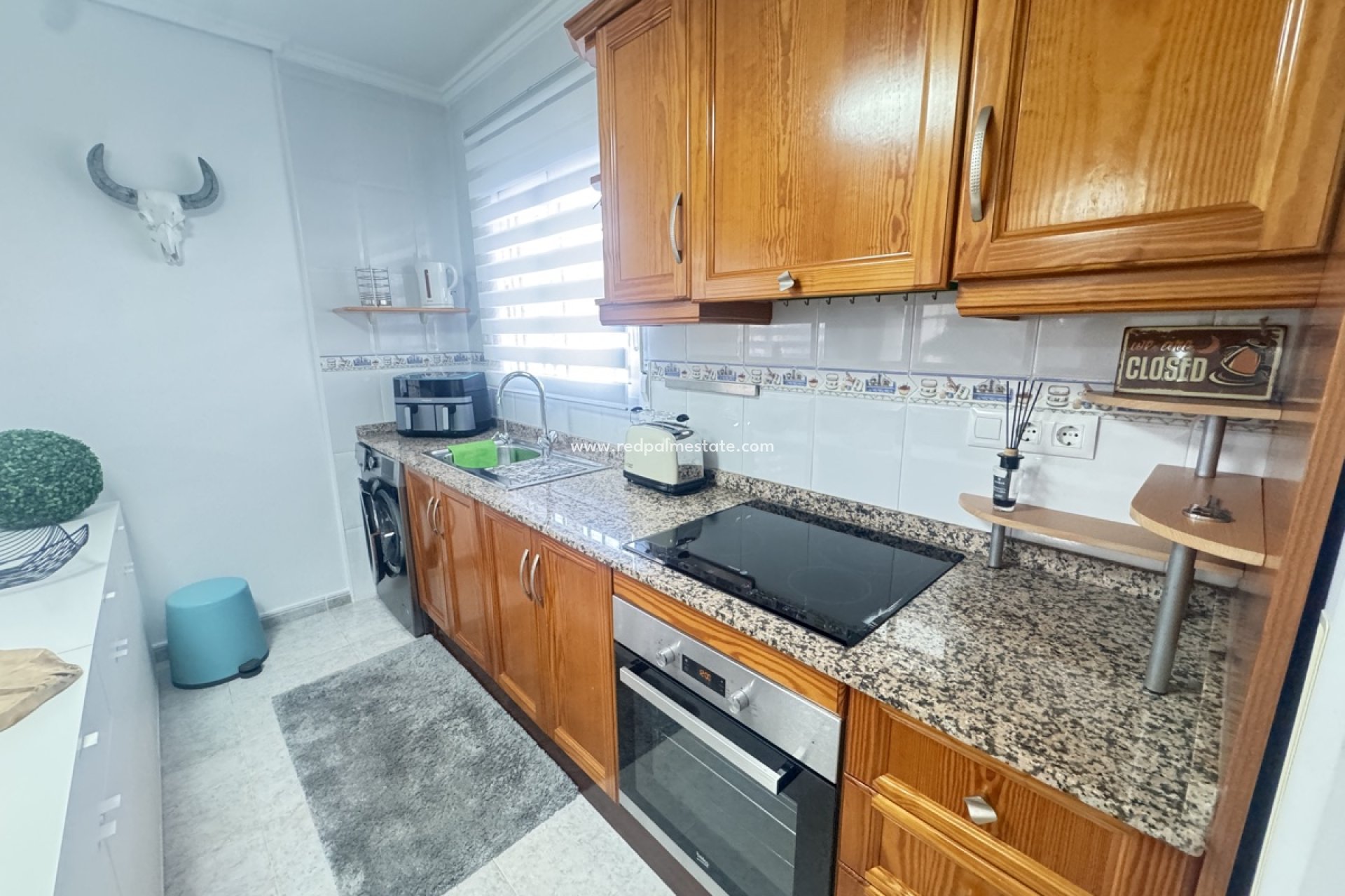 Resale - Villa -
Orihuela Costa - Villamartín