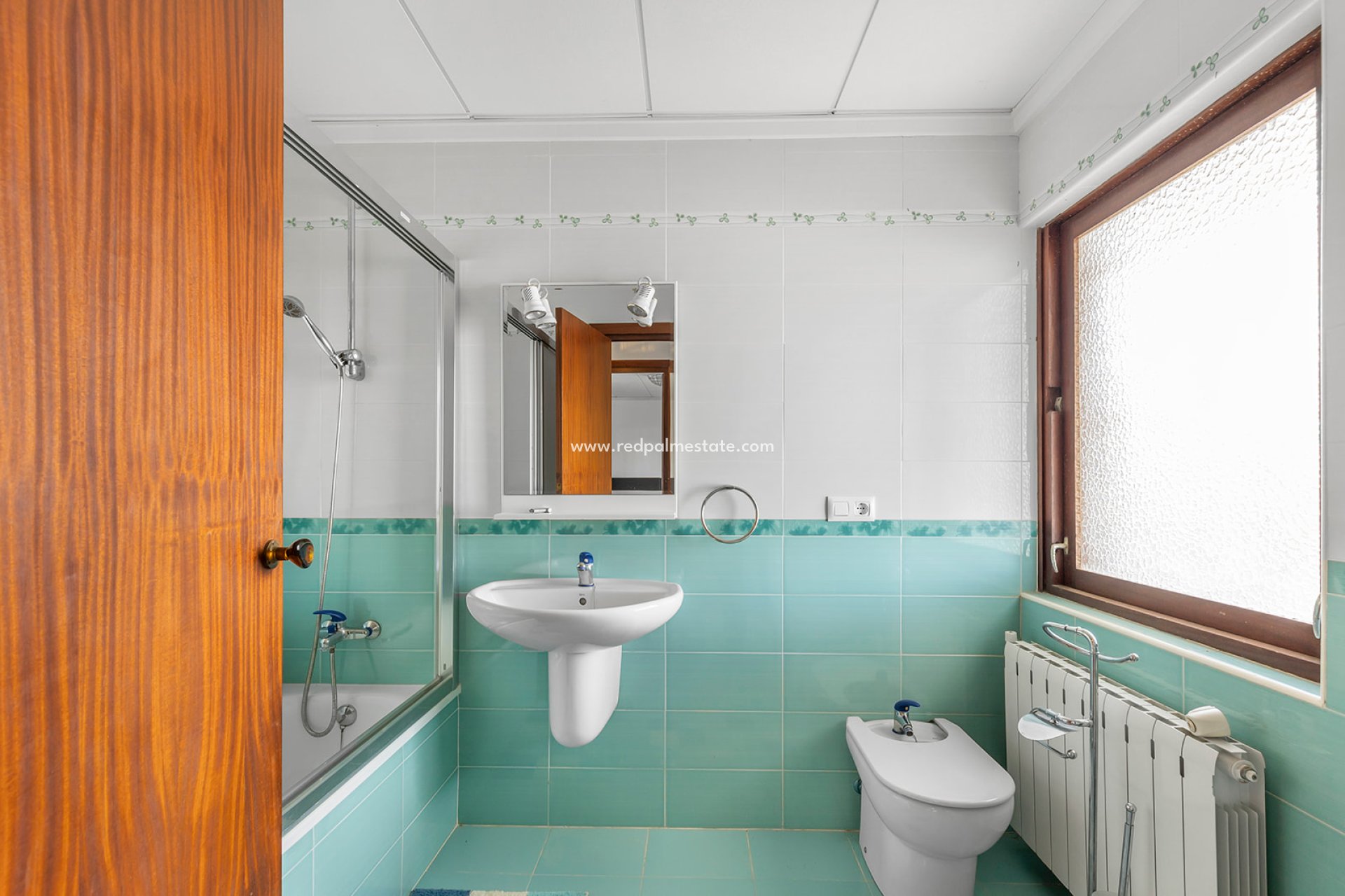 Resale - Villa -
Orihuela Costa - Villamartín