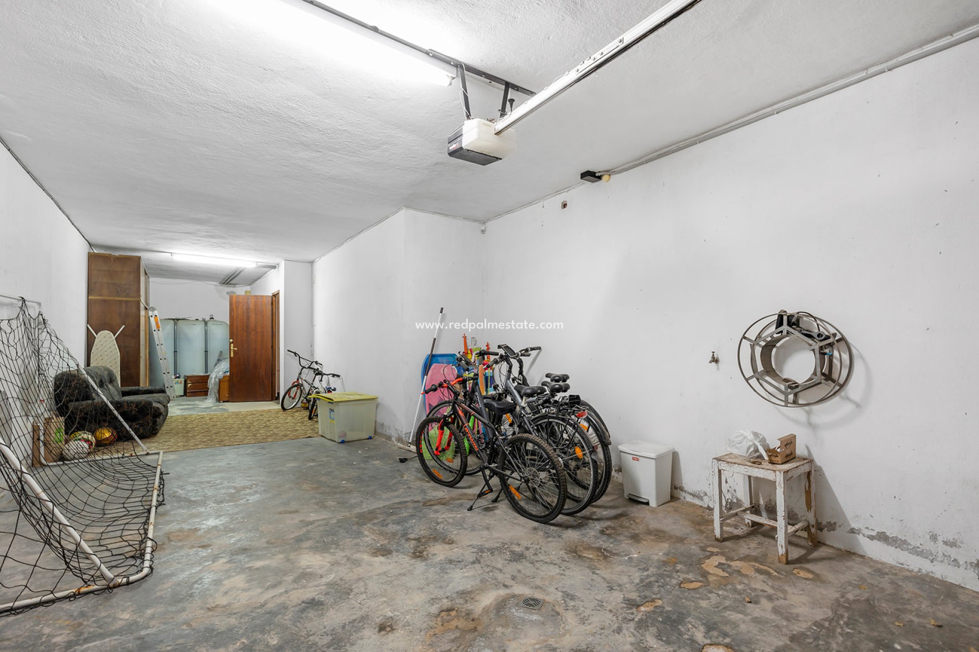 Resale - Villa -
Orihuela Costa - Villamartín