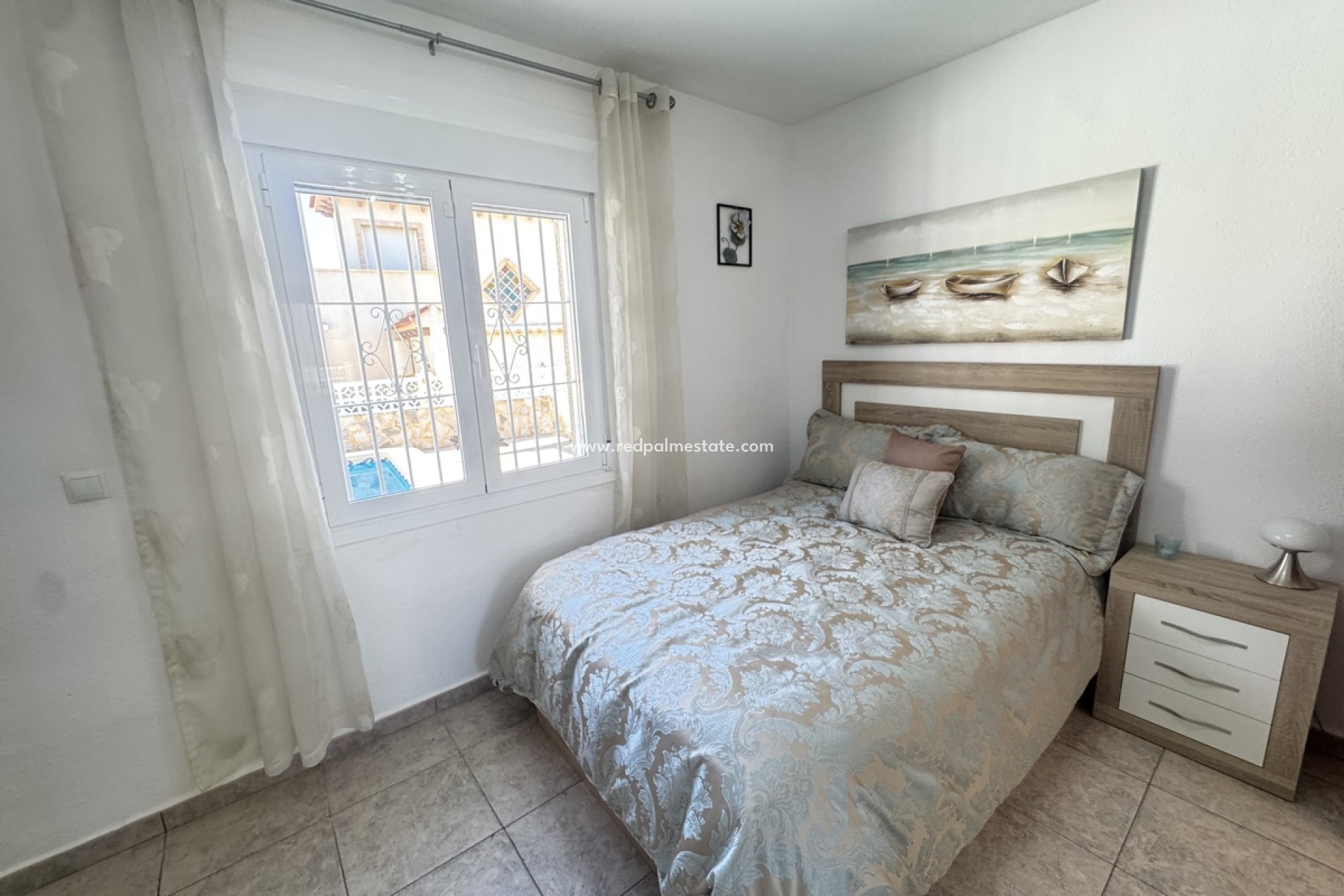 Resale - Villa -
Orihuela Costa - Villamartín