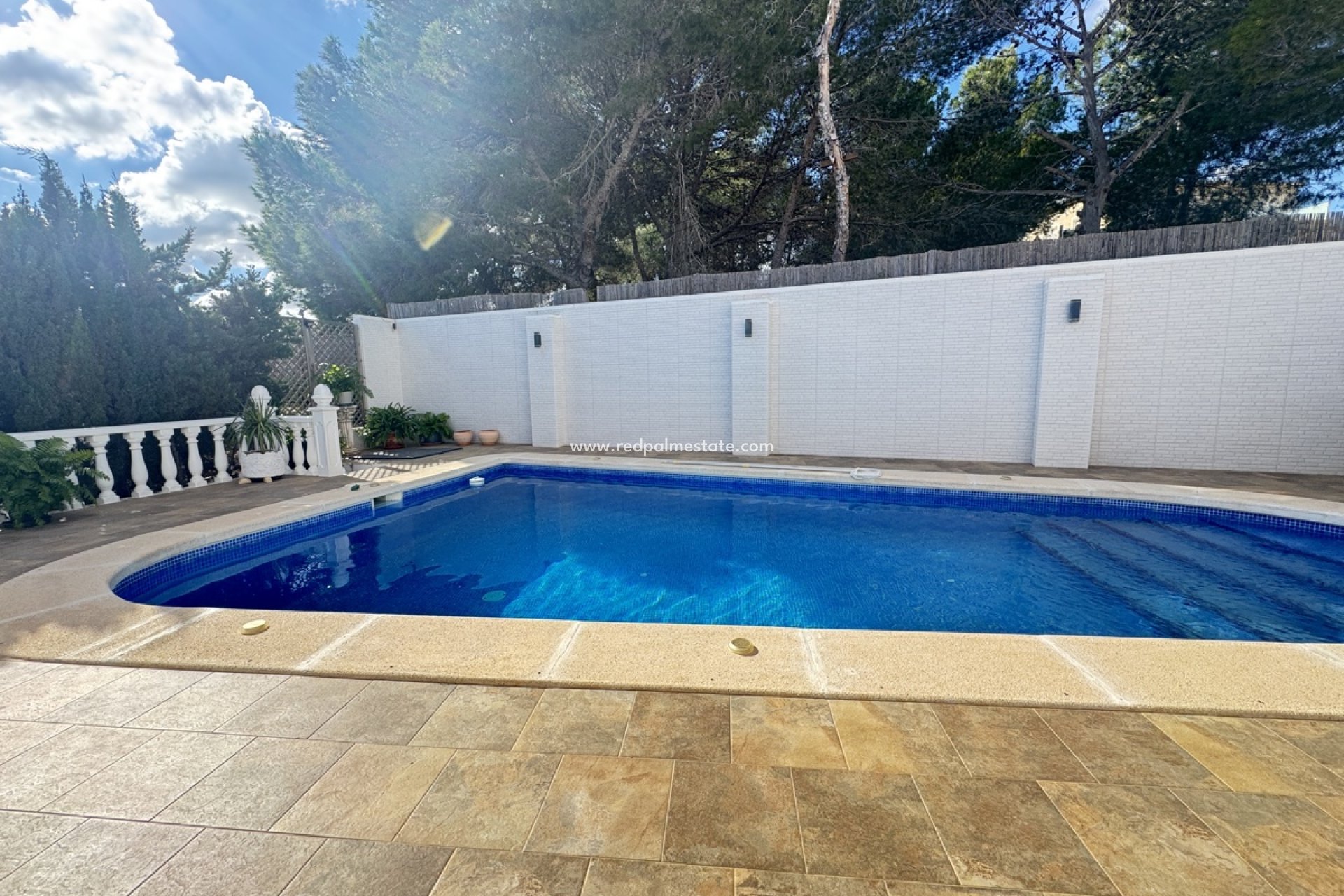 Resale - Villa -
Orihuela Costa - Villamartín