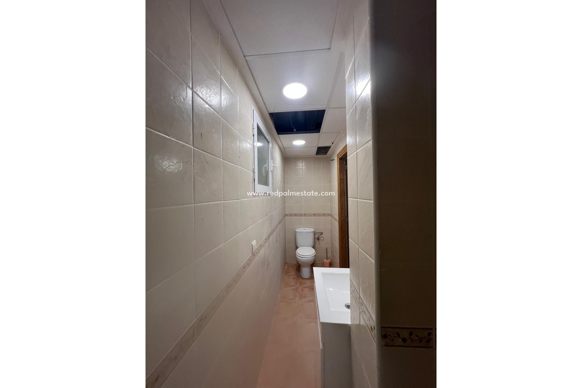 Resale - Villa -
Orihuela Costa - Villamartín