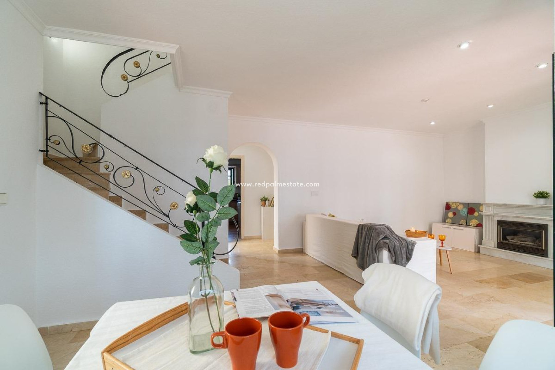 Resale - Villa -
Orihuela Costa - Villamartín