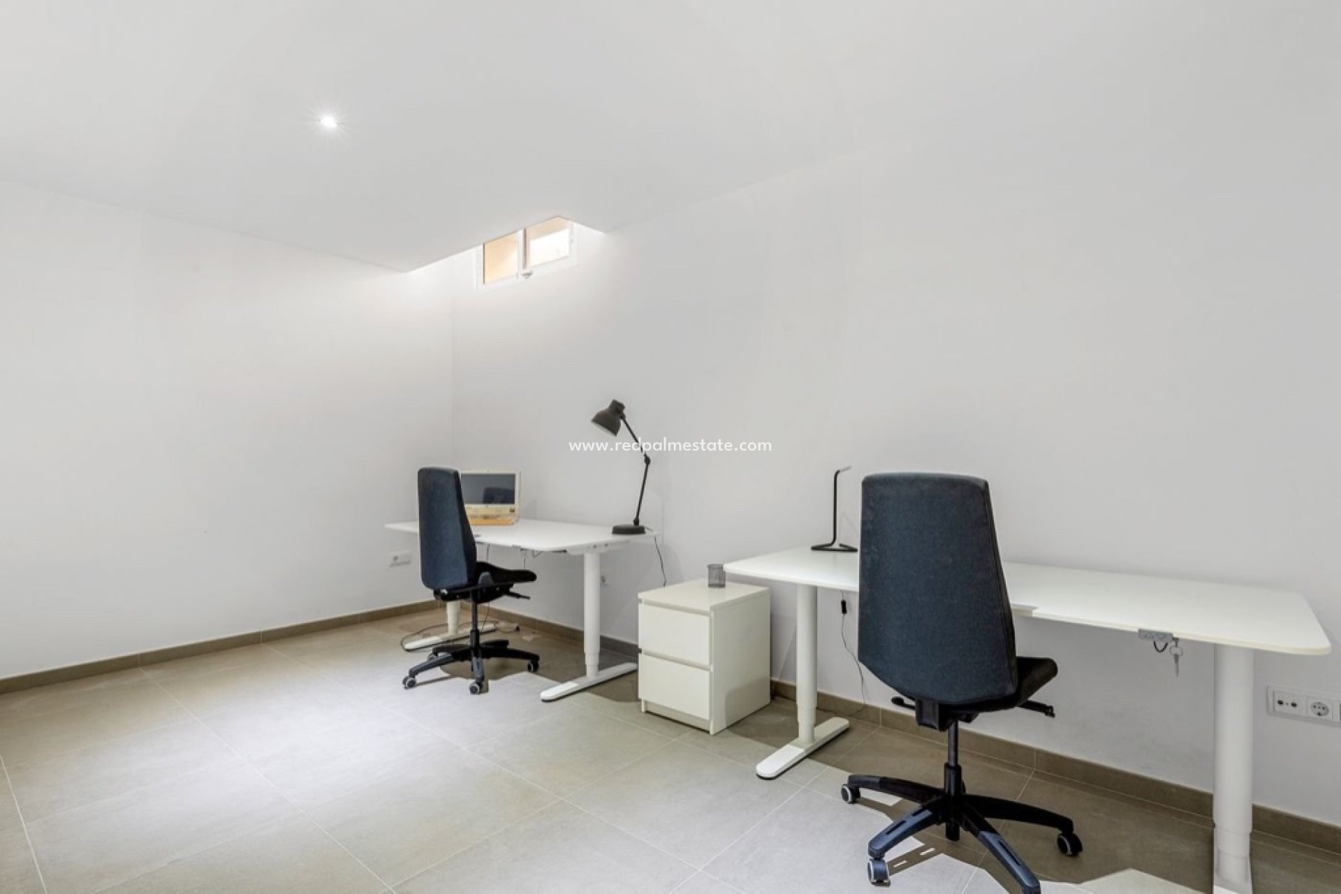 Resale - Villa -
Orihuela Costa - Villamartín