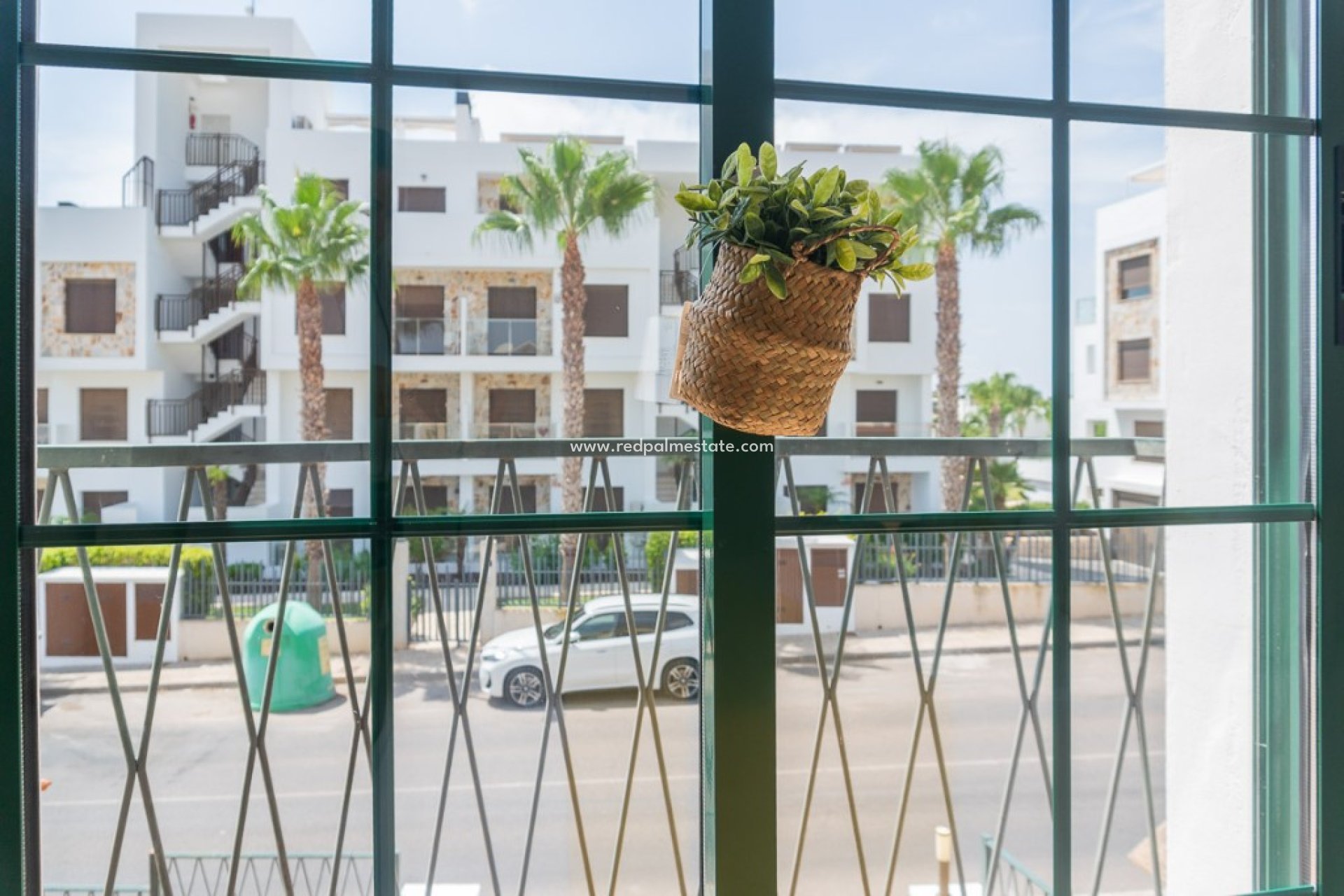 Resale - Villa -
Orihuela Costa - Villamartín