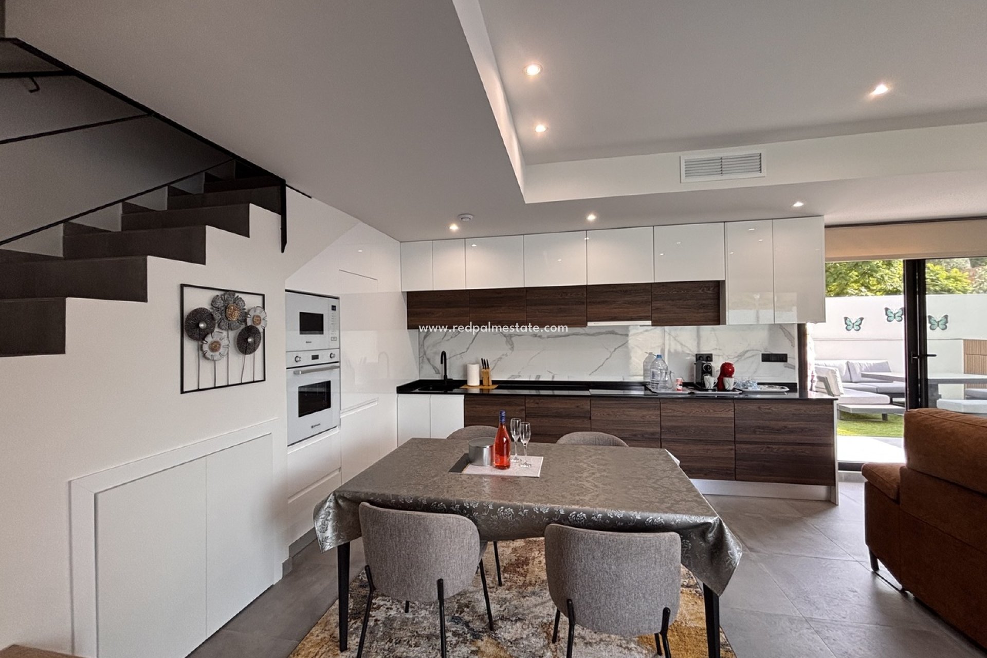 Resale - Villa -
Orihuela Costa - Villamartín