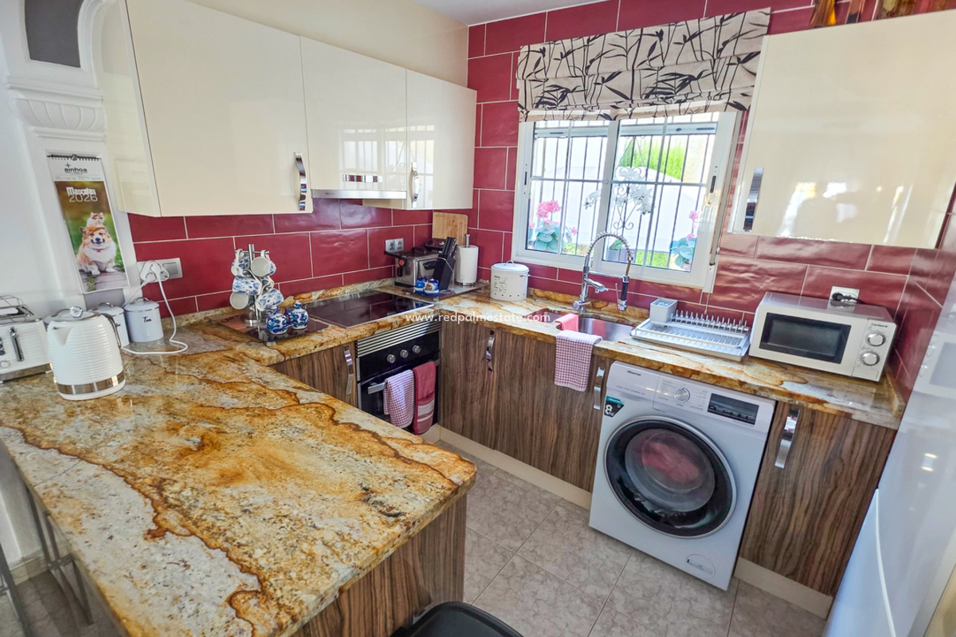 Resale - Villa -
Orihuela Costa - Villamartín