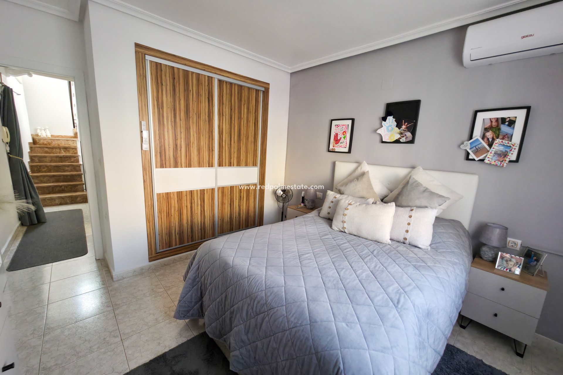 Resale - Villa -
Orihuela Costa - Villamartín