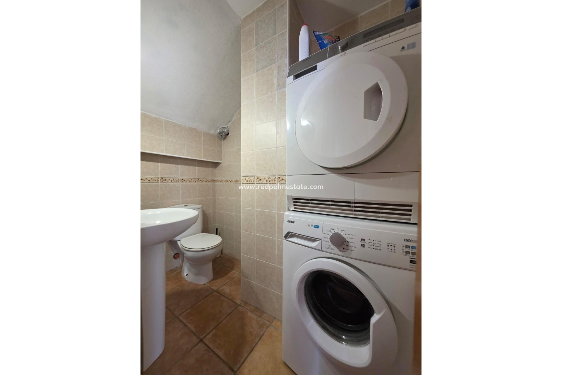 Resale - Villa -
Orihuela Costa - Villamartín