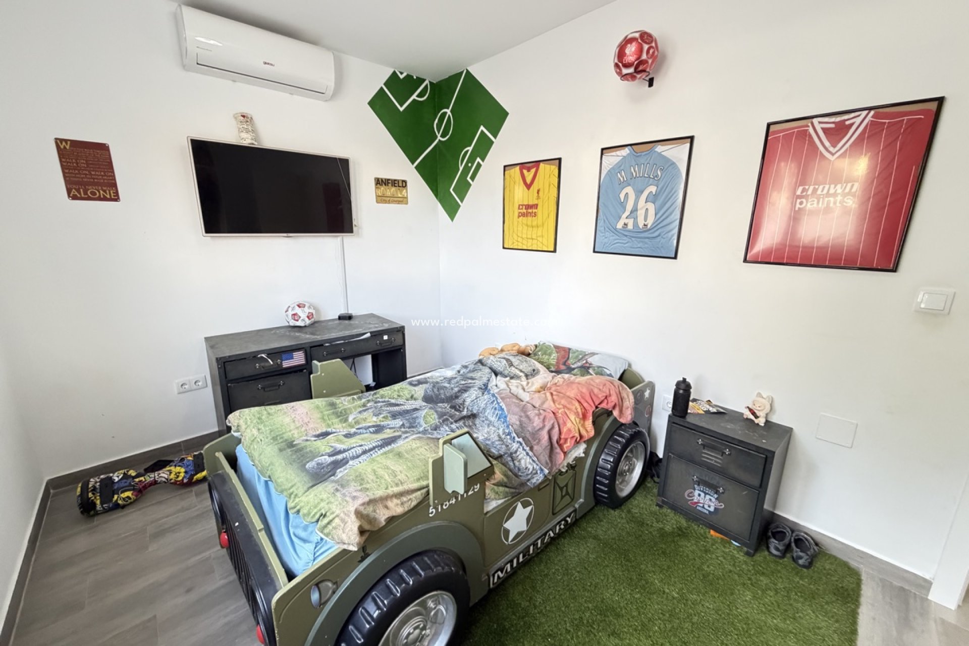 Resale - Villa -
Orihuela Costa - Villamartín