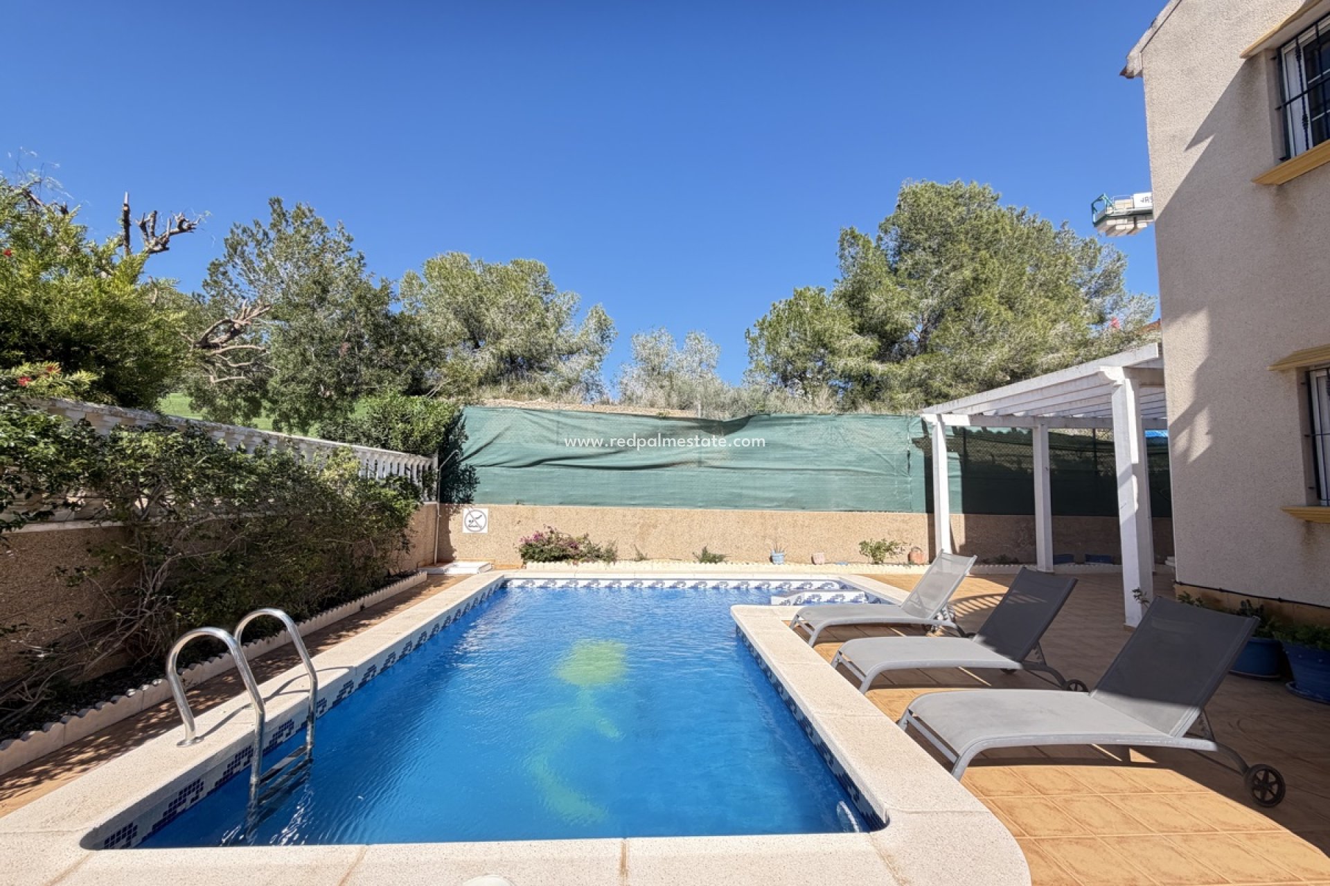 Resale - Villa -
Orihuela Costa - Villamartín