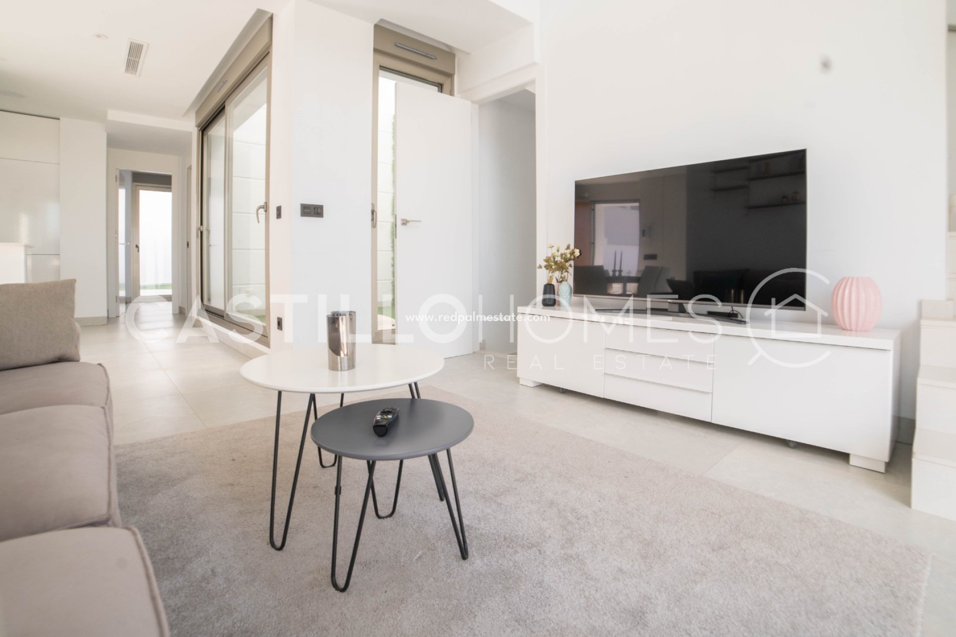 Resale - Villa -
Orihuela Costa - Villamartín