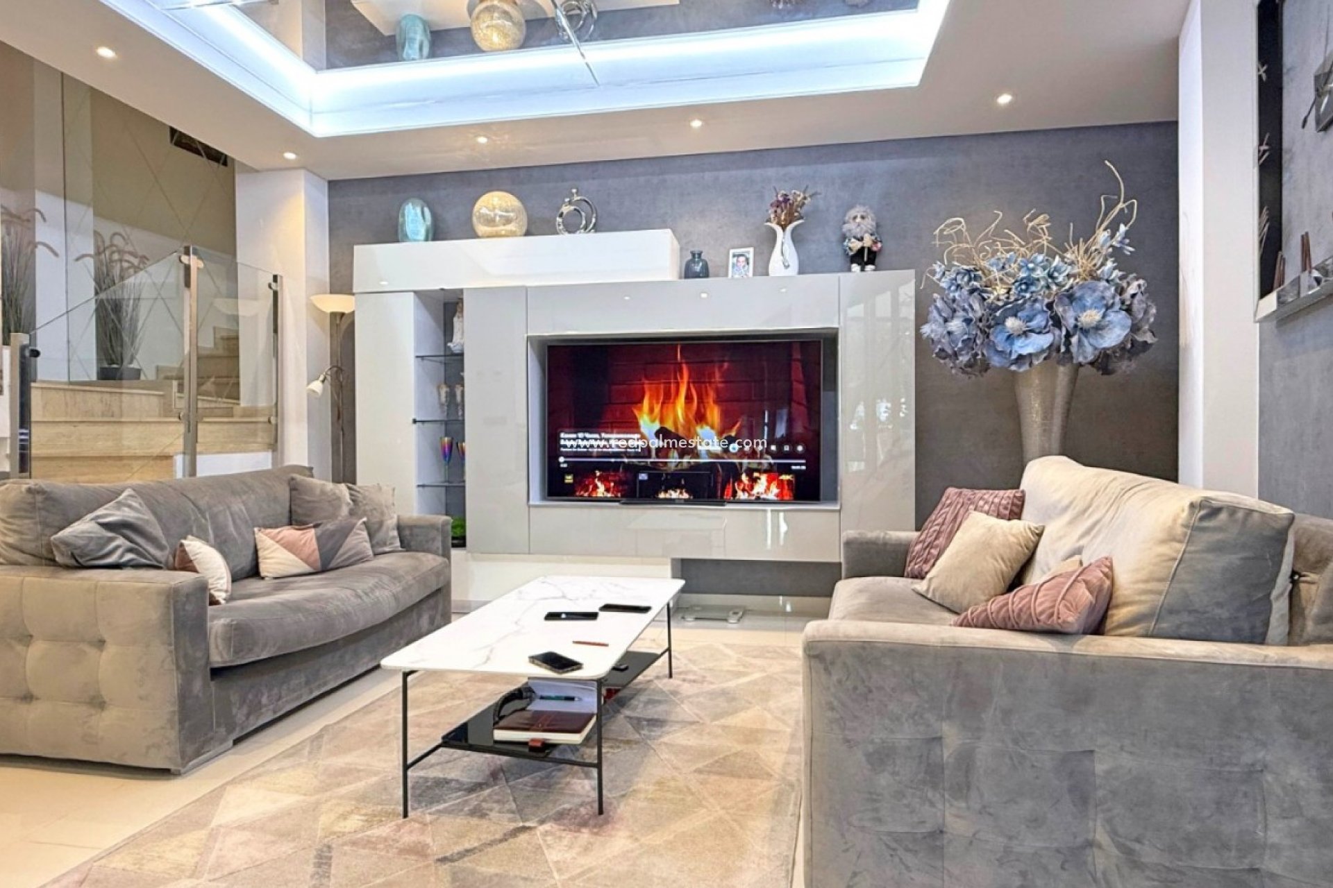 Resale - Villa -
Orihuela Costa - Villamartín