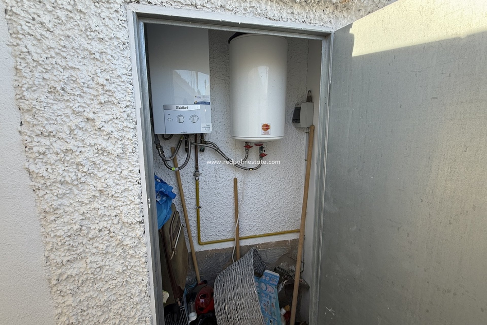 Resale - Villa -
Orihuela Costa - Villamartín