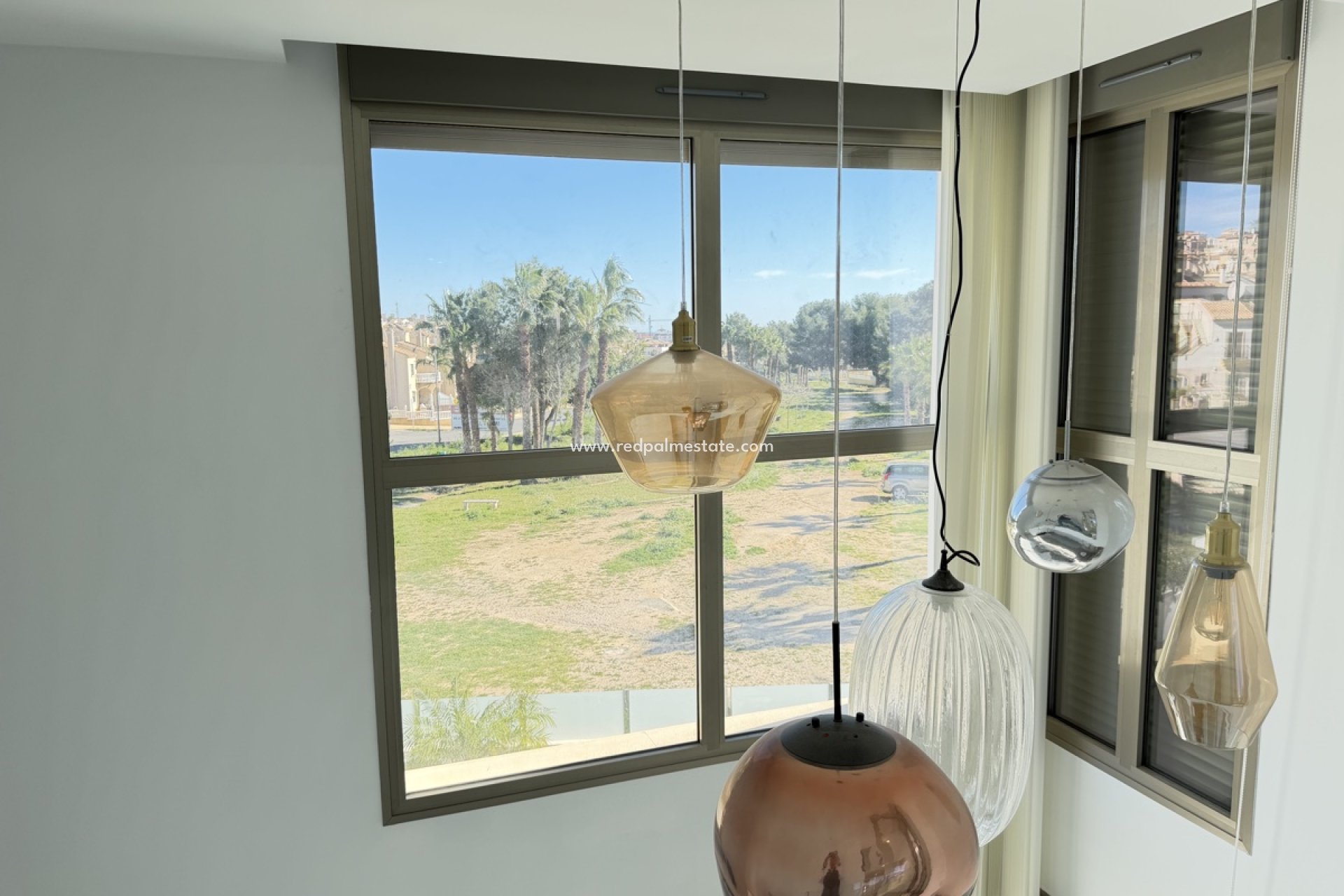 Resale - Villa -
Orihuela Costa - Villamartín