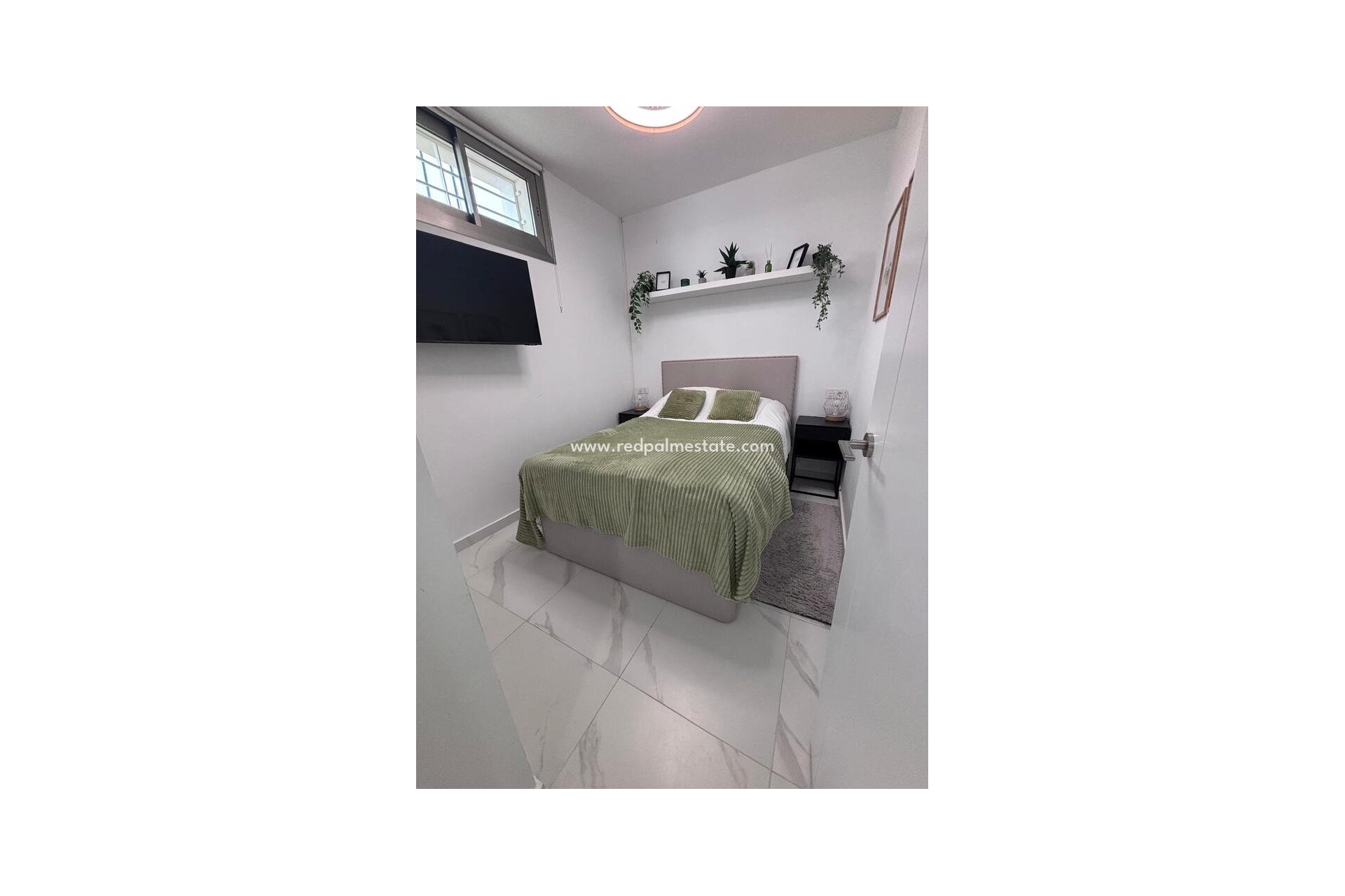 Resale - Villa -
Orihuela Costa - Villamartín