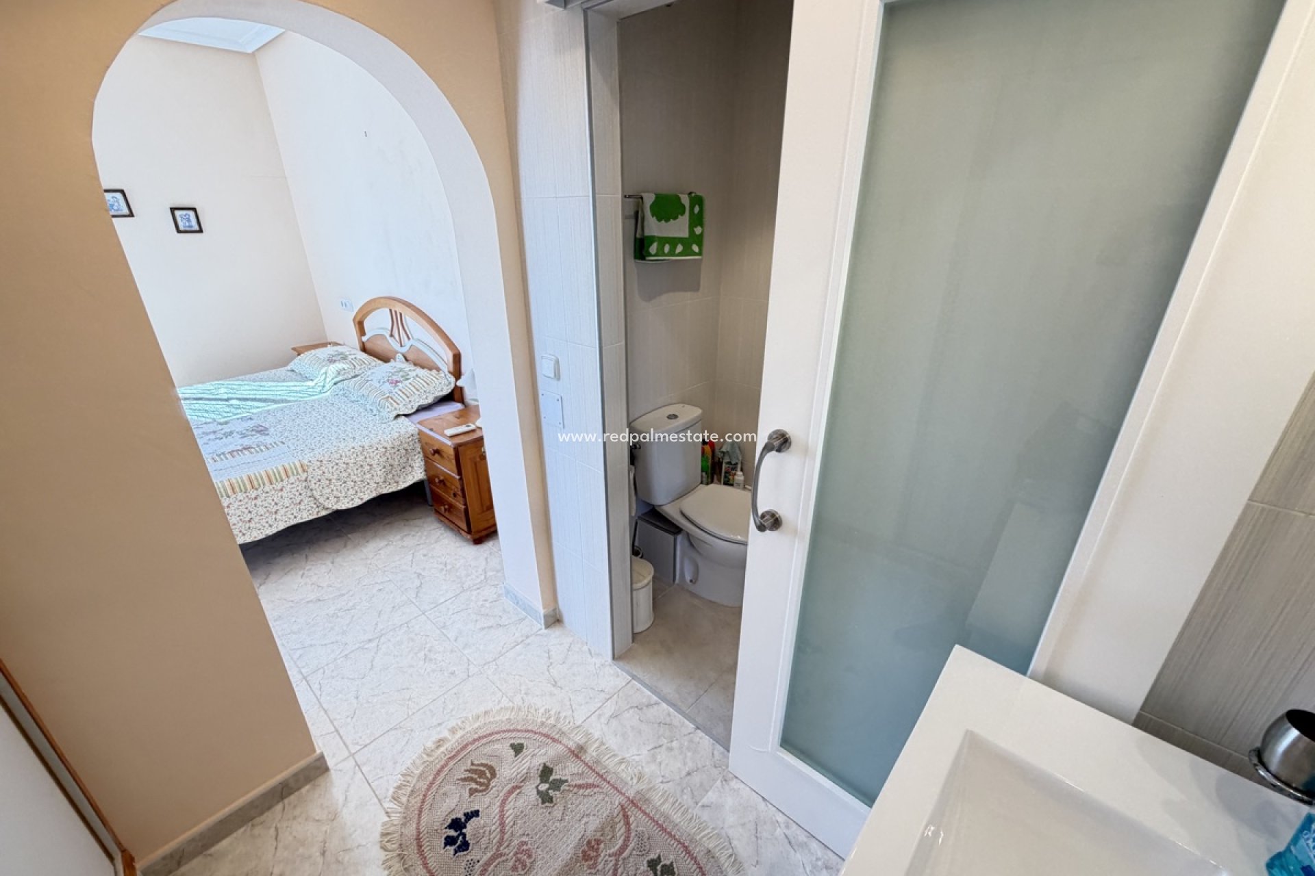 Resale - Villa -
Orihuela Costa - Villamartín