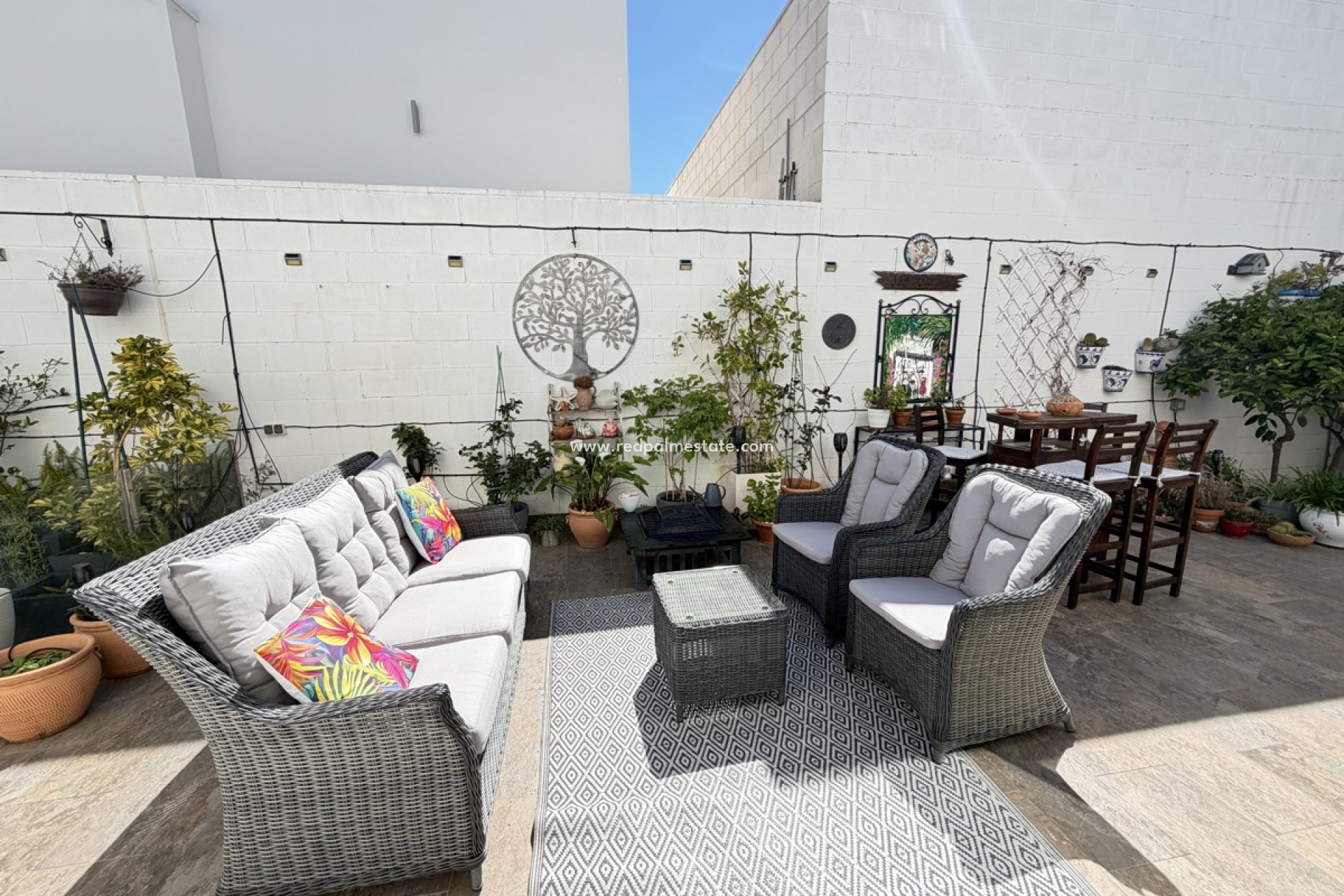 Resale - Villa -
Orihuela Costa - Villamartín