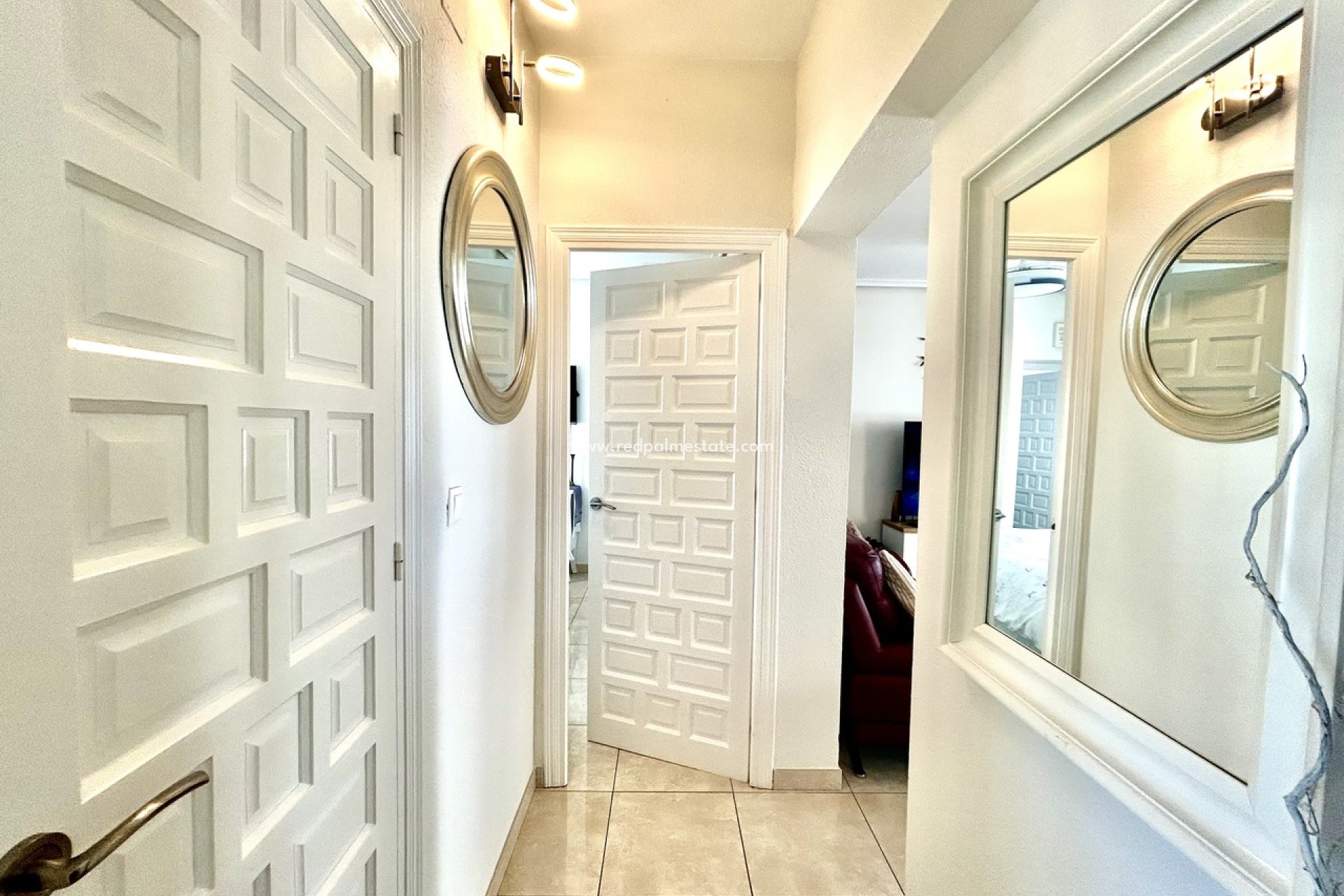 Resale - Villa -
Orihuela Costa - Villamartín