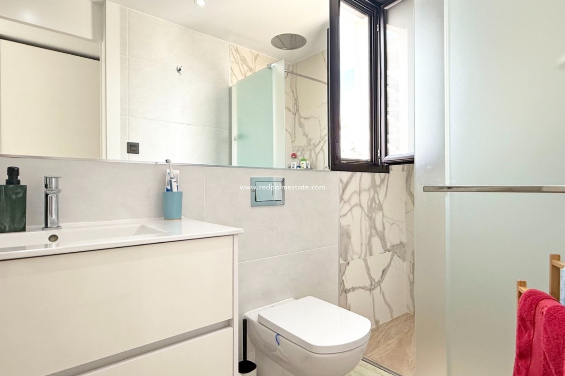 Resale - Villa -
Orihuela Costa - Villamartín