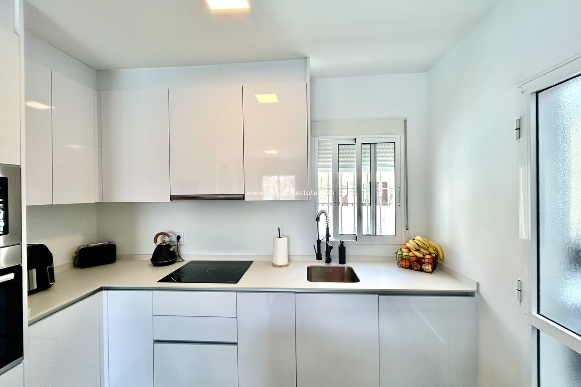 Resale - Villa -
Orihuela Costa - Villamartín