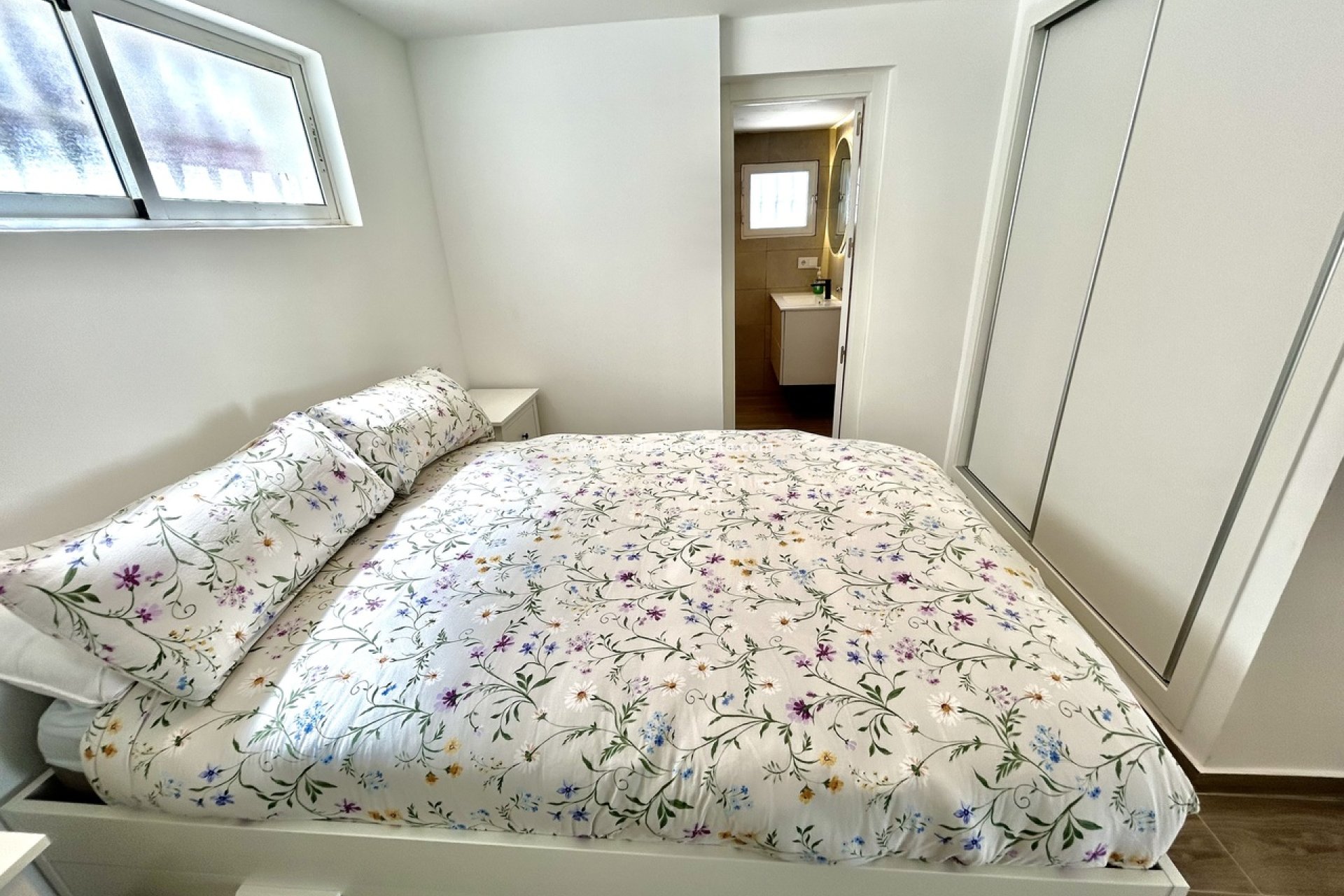 Resale - Villa -
Orihuela Costa - Villamartín