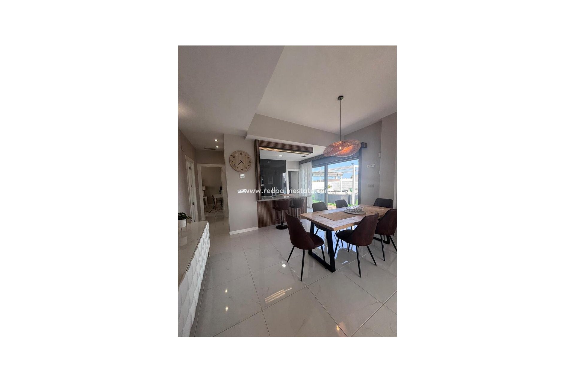 Resale - Villa -
Orihuela Costa - Villamartín